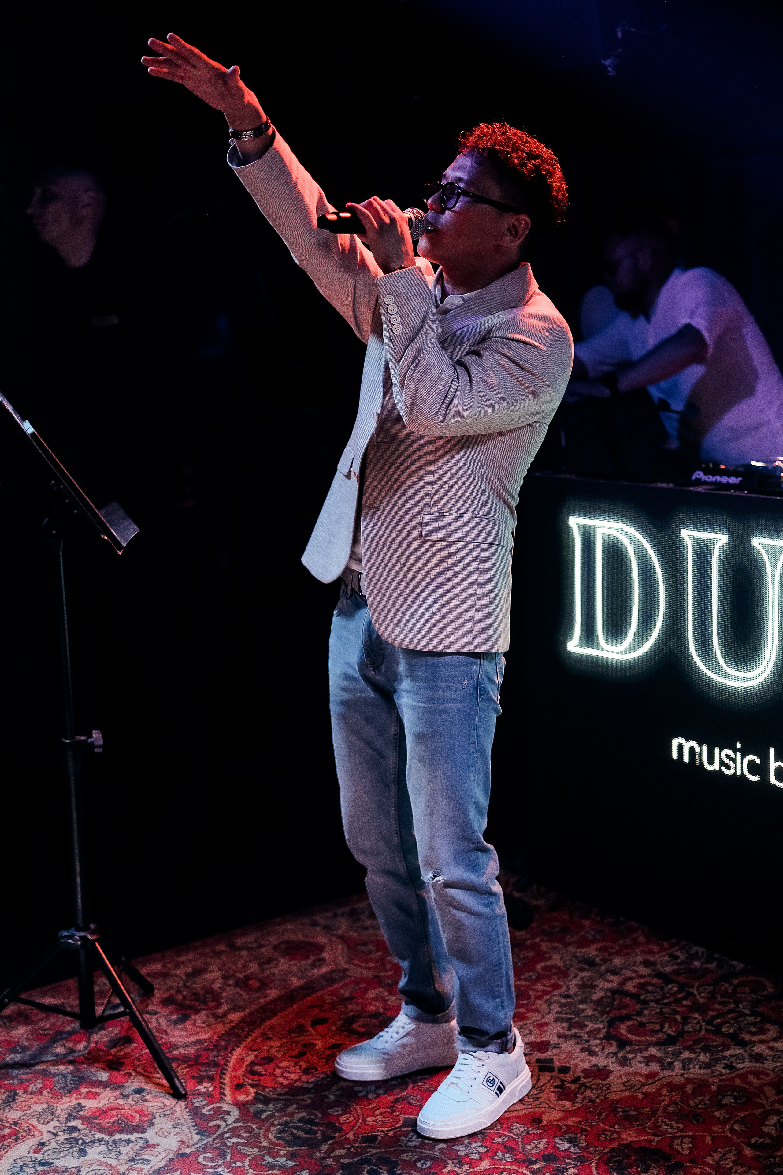 DUKE. Репортажный и клубный фотограф Москва