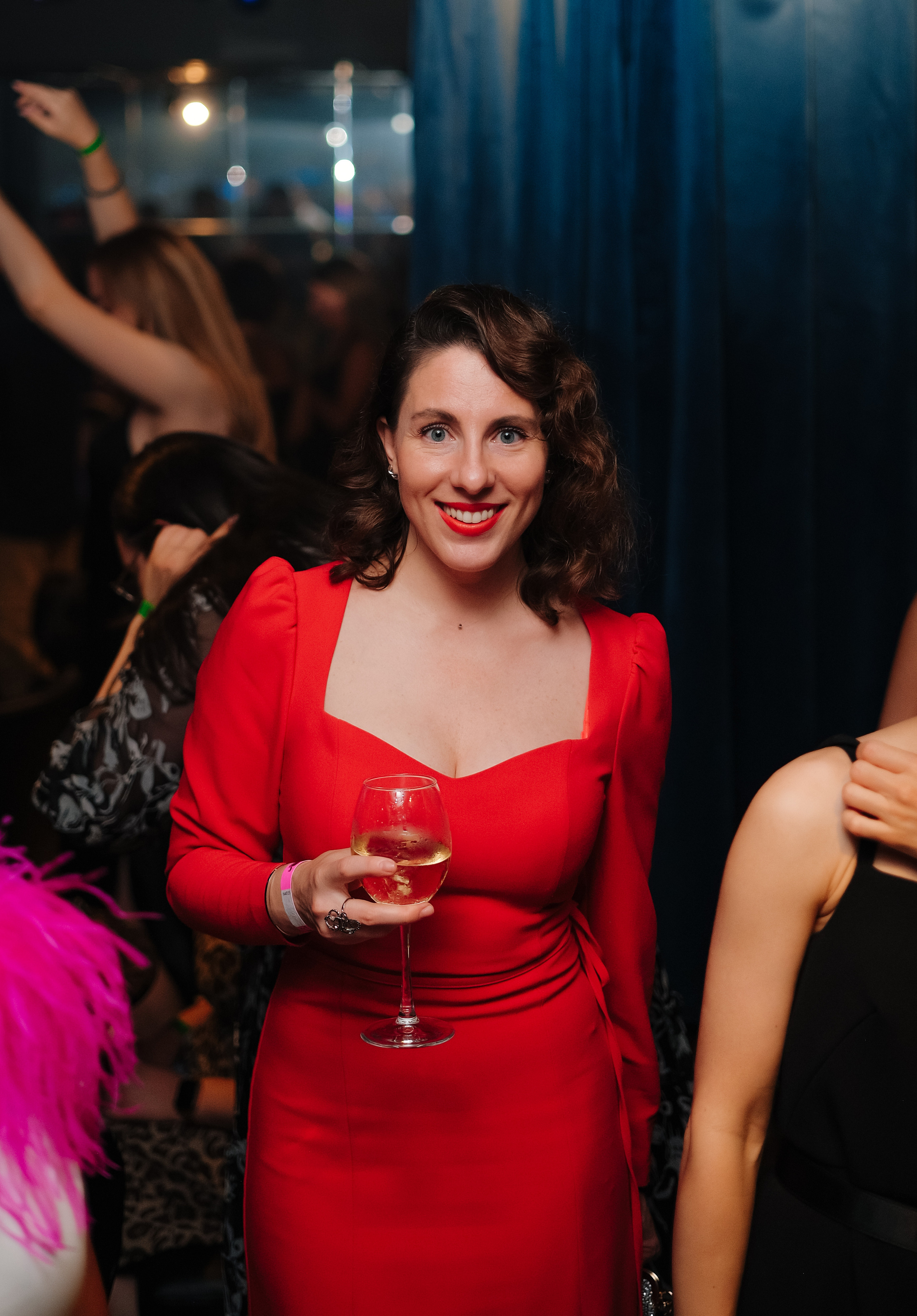 DUKE. Репортажный и клубный фотограф Москва