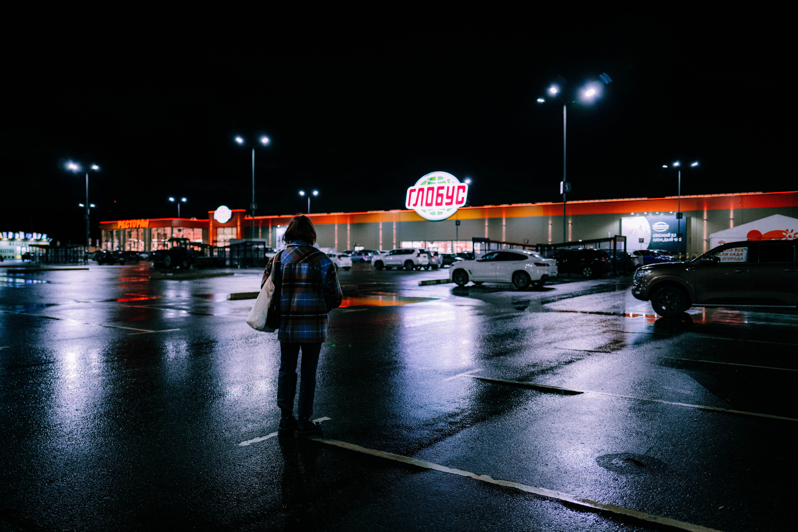 STRANGERS. Репортажный и клубный фотограф Москва