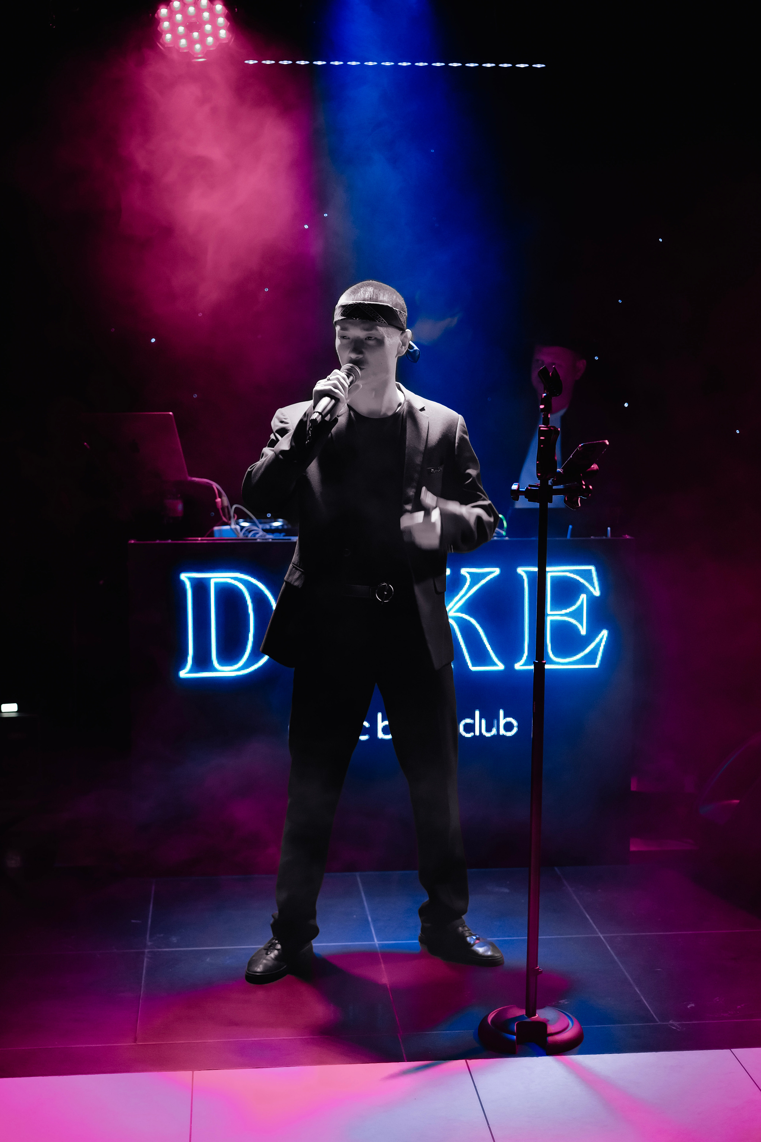 DUKE. Репортажный и клубный фотограф Москва