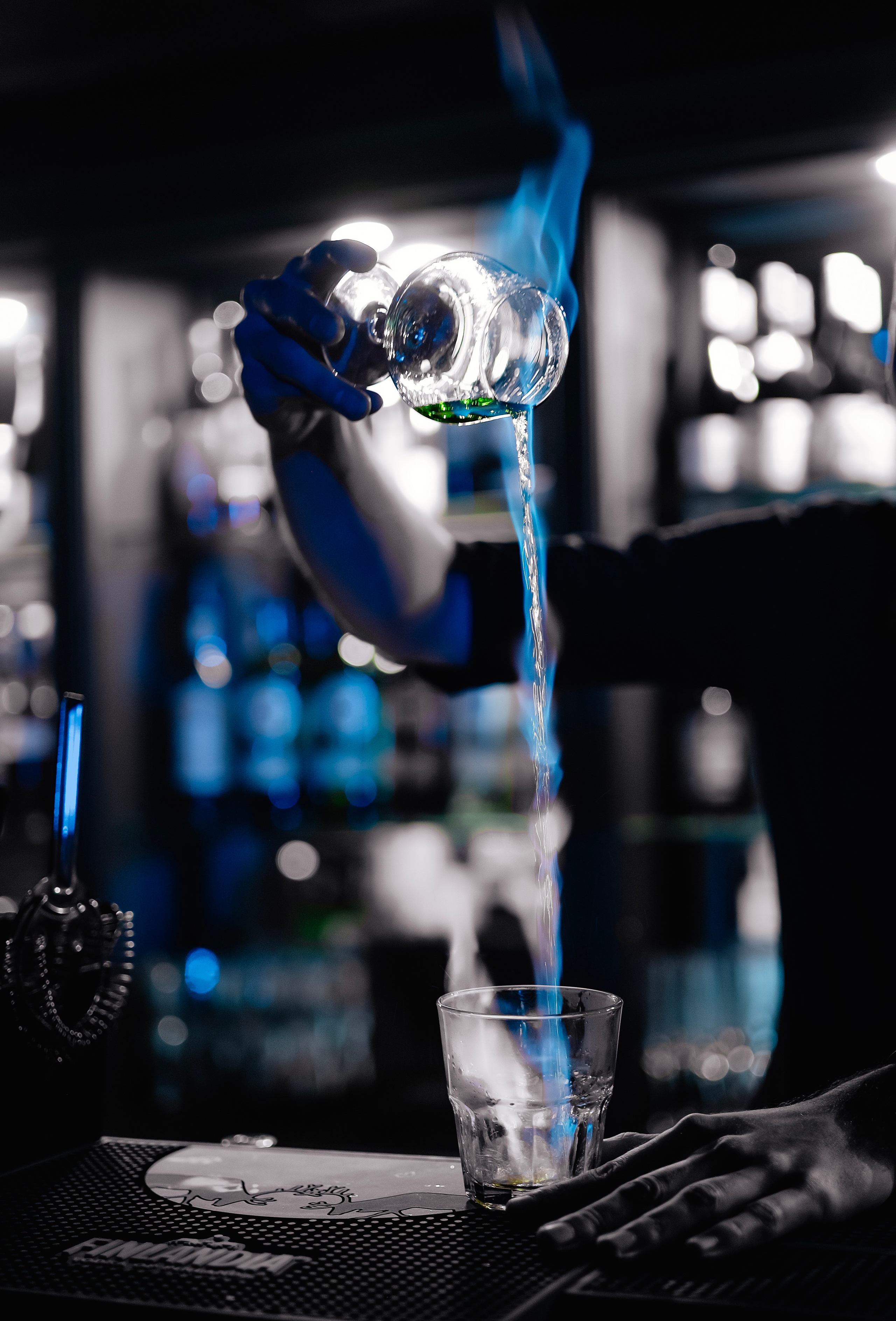 DUKE. Репортажный и клубный фотограф Москва