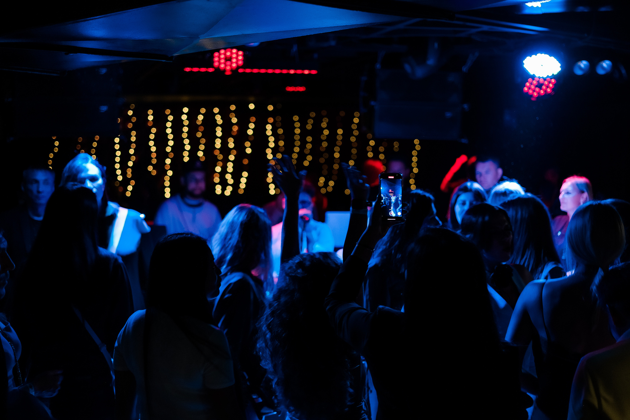 DUKE. Репортажный и клубный фотограф Москва