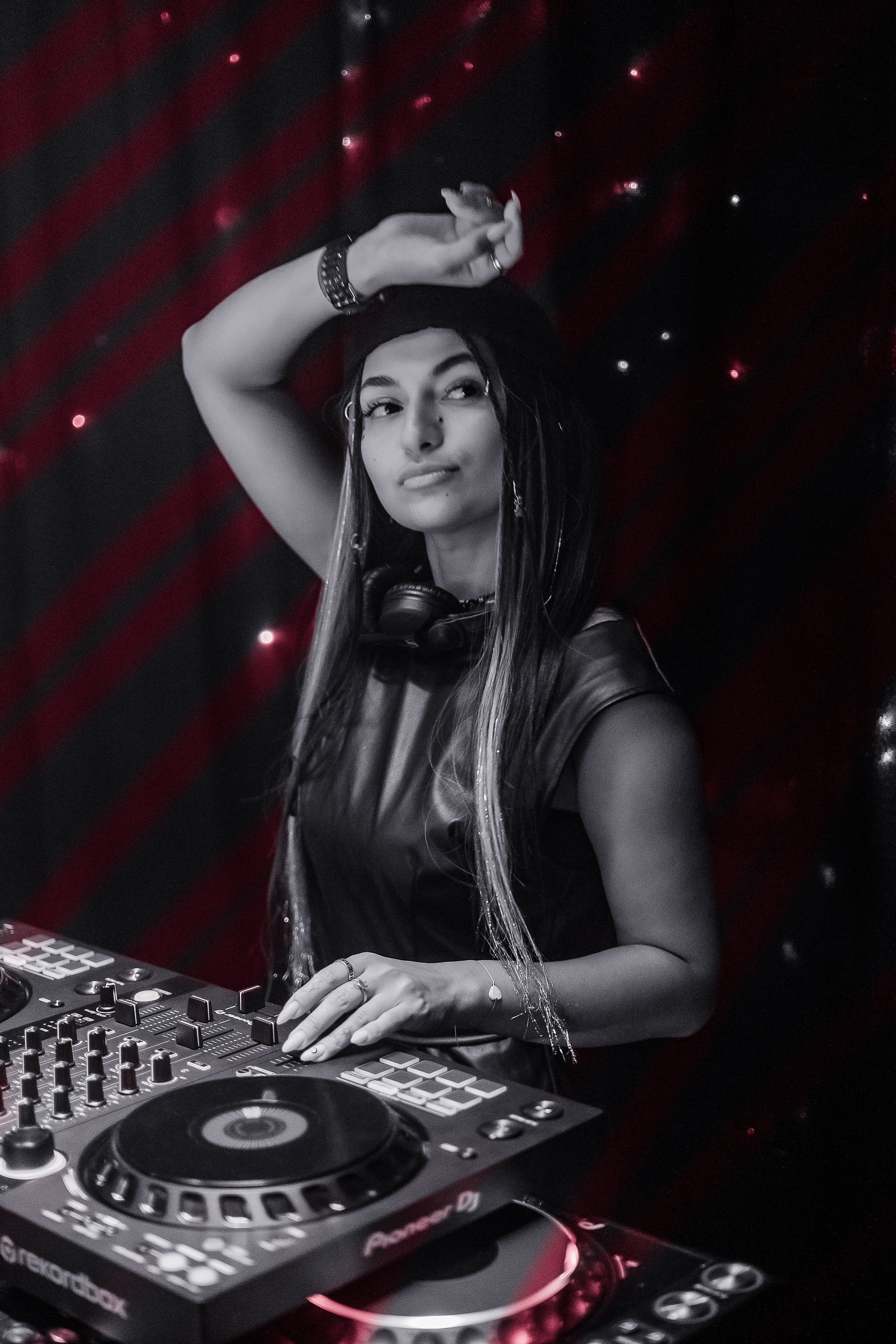 DUKE. Репортажный и клубный фотограф Москва