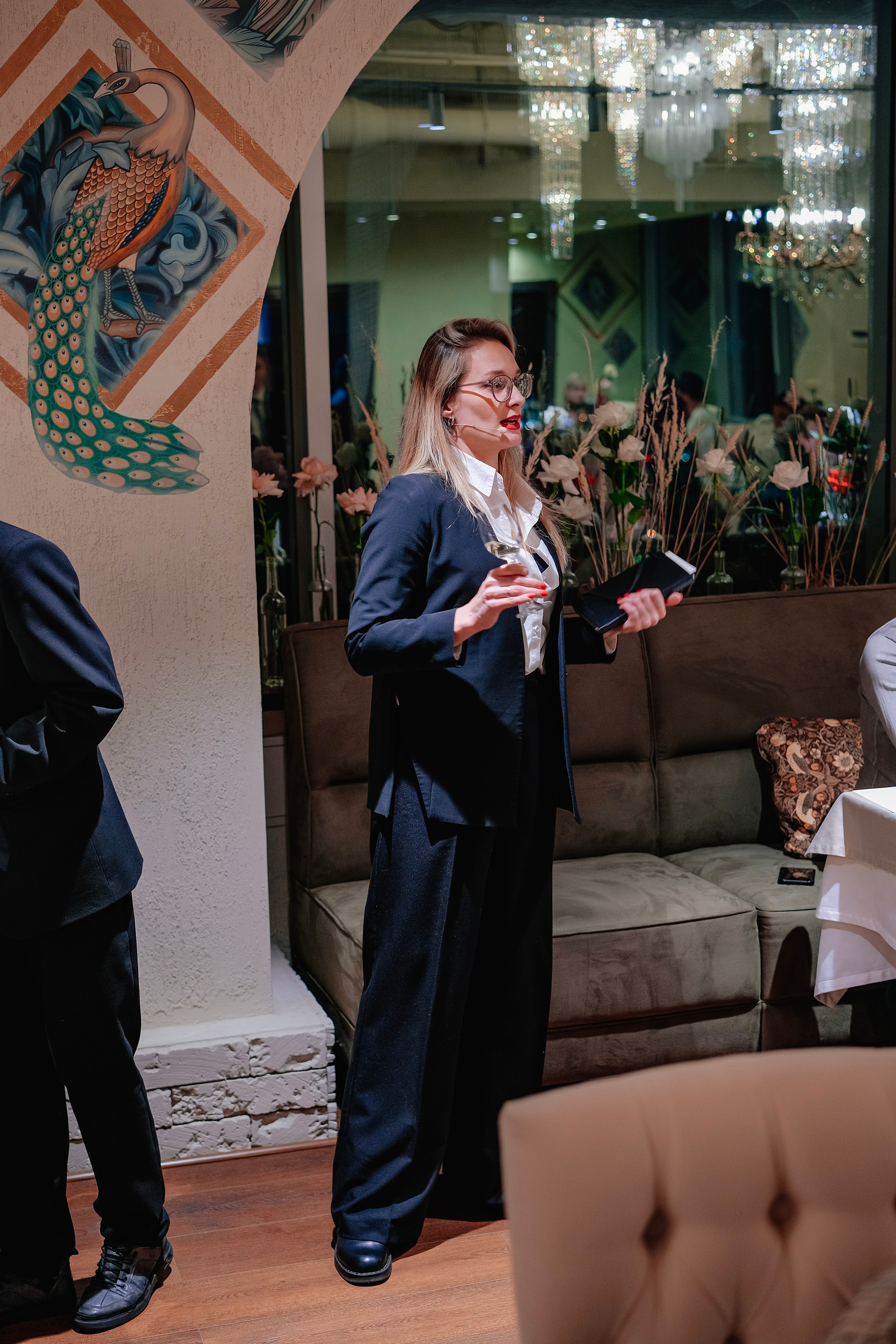 Дегустация вин в ресторане «Сварог». Репортажный и клубный фотограф Москва