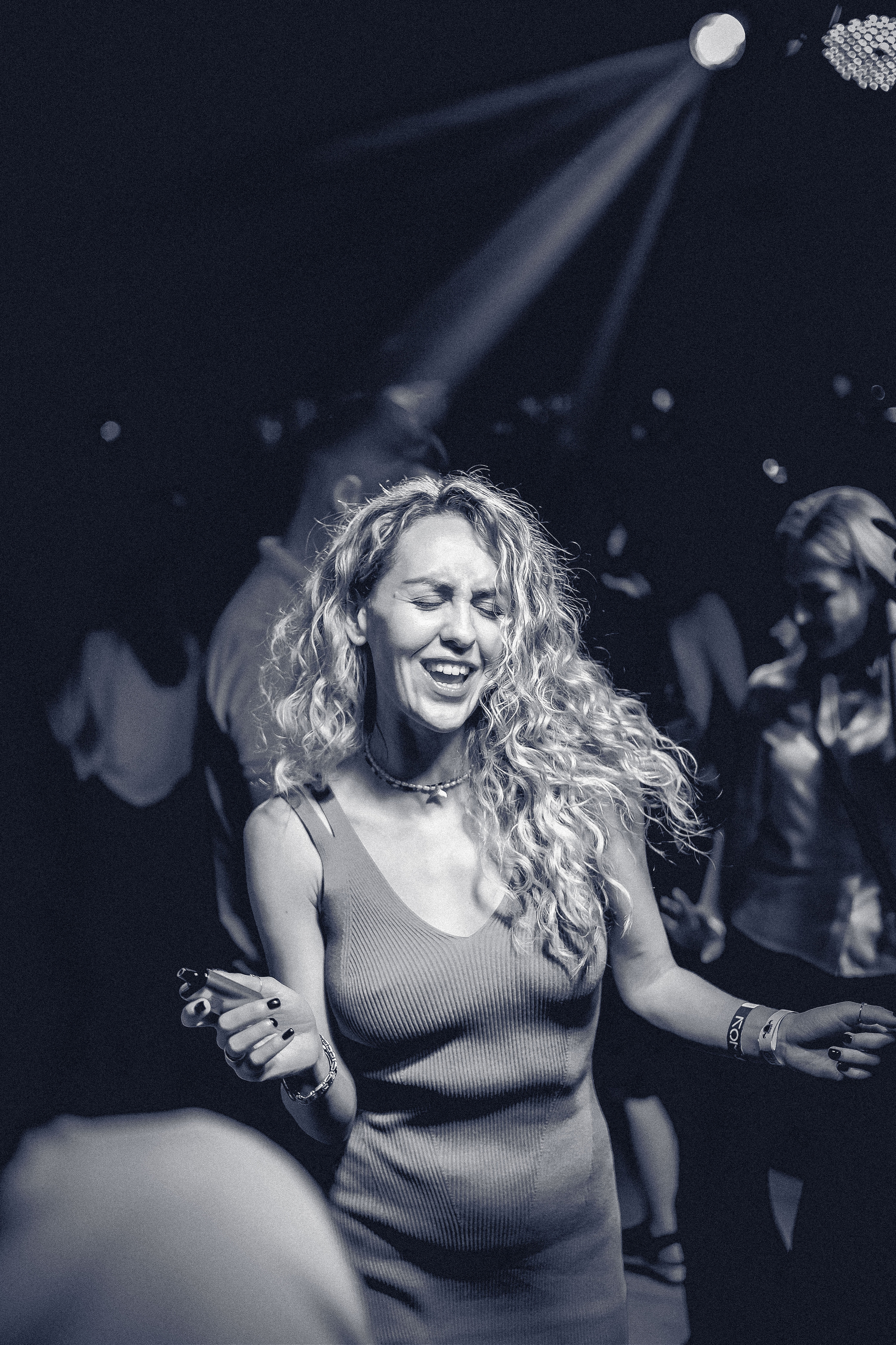 DUKE. Репортажный и клубный фотограф Москва