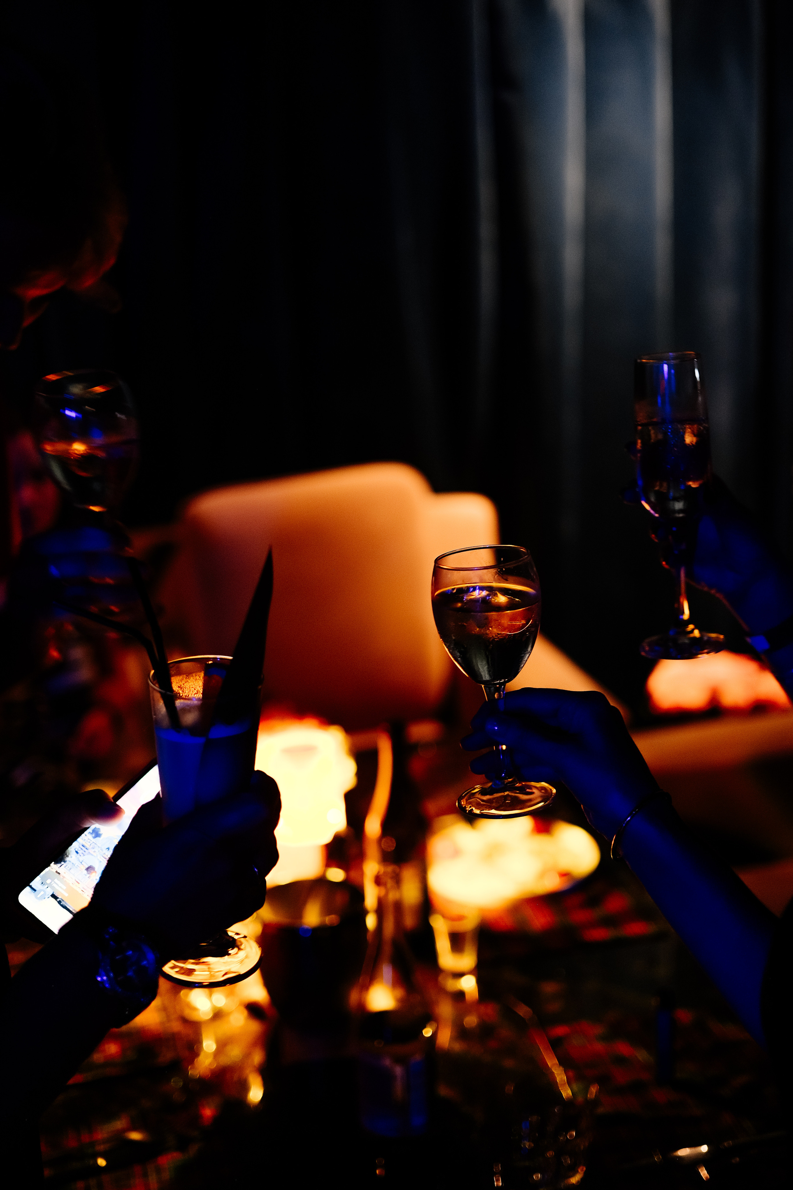 DUKE. Репортажный и клубный фотограф Москва