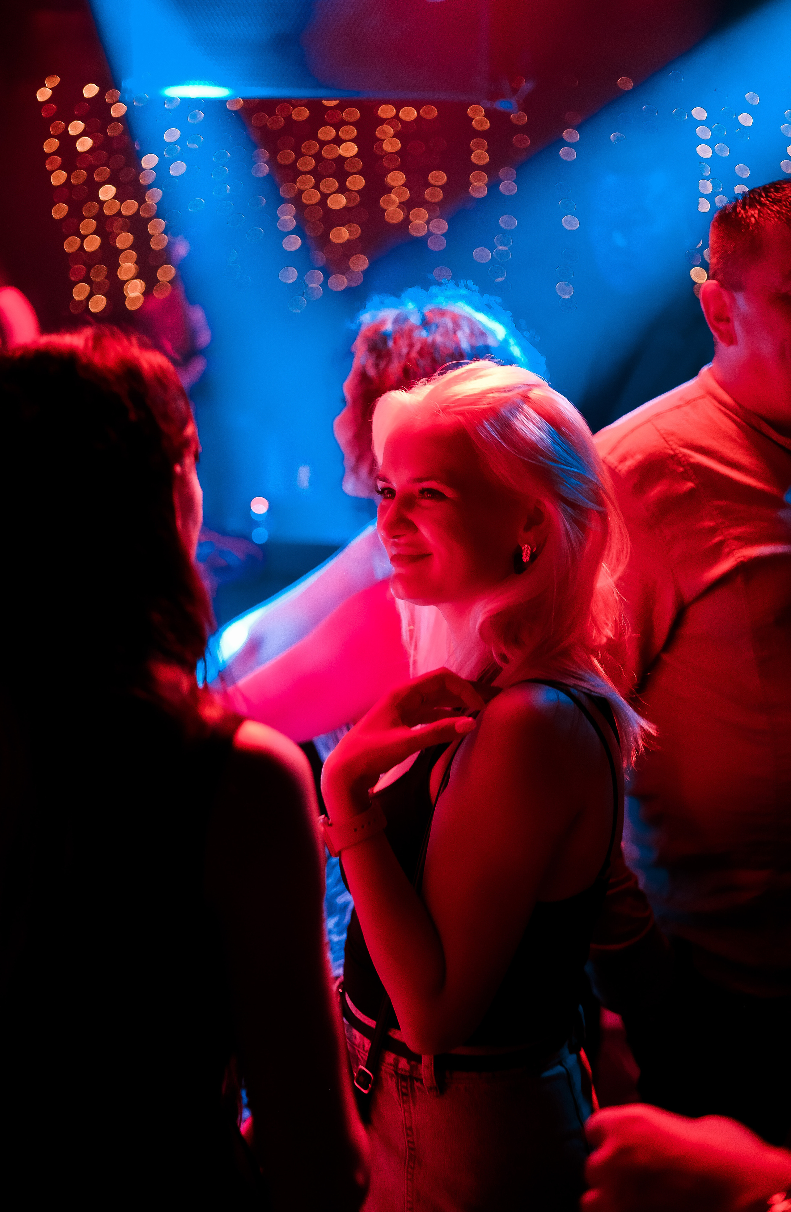 DUKE. Репортажный и клубный фотограф Москва