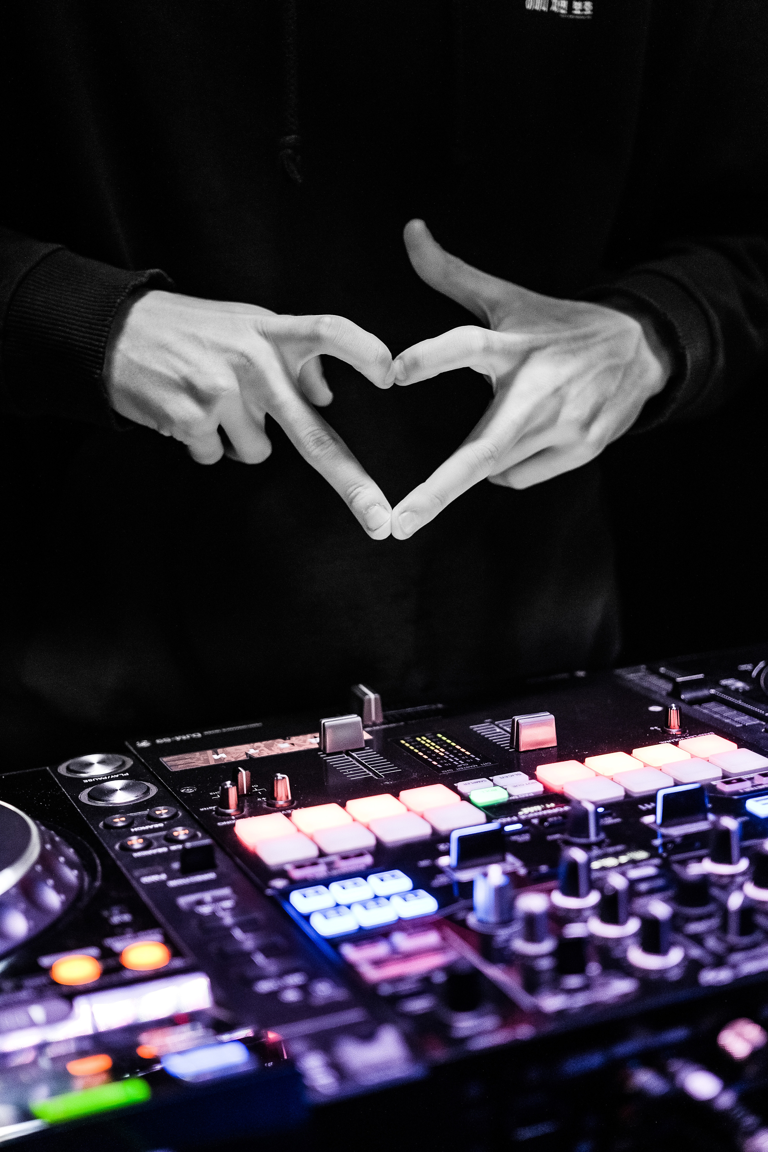 DUKE. Репортажный и клубный фотограф Москва