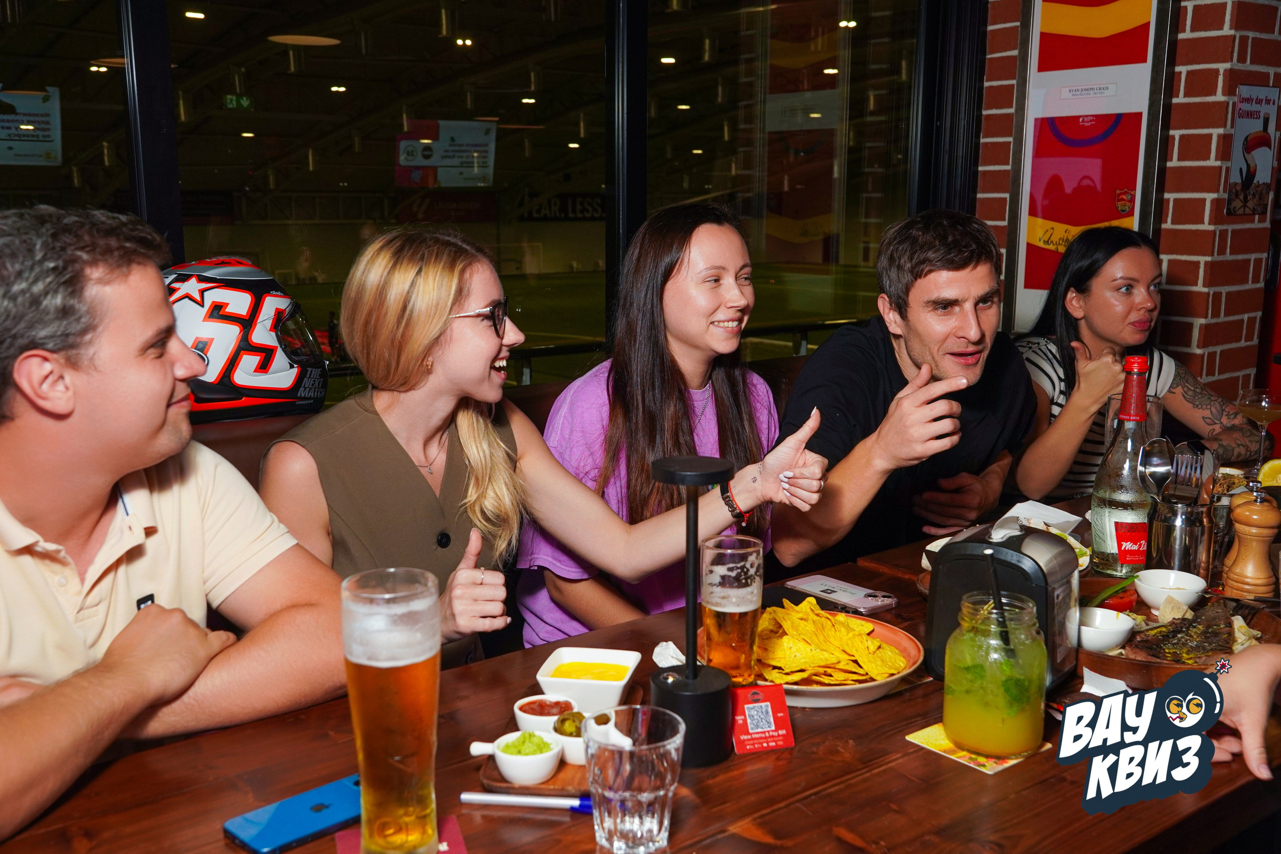 WOW QUIZ DUBAI. Фото | Видео Контент Мишель Ватаманюк