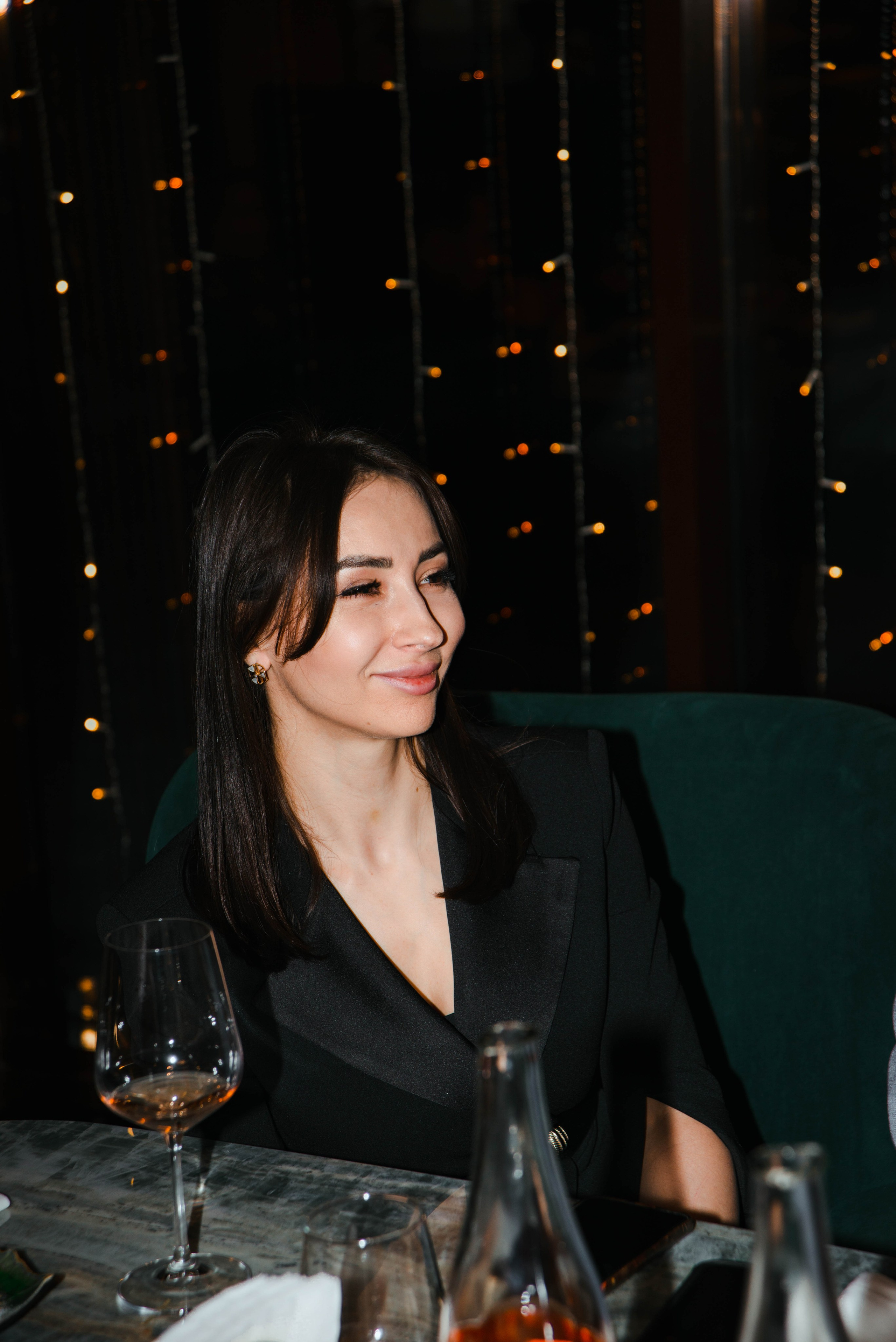 Праздник в стенах клубного пространства «Своя Среда». Ксения Glossa. Портретный и репортажный фотограф в Самаре