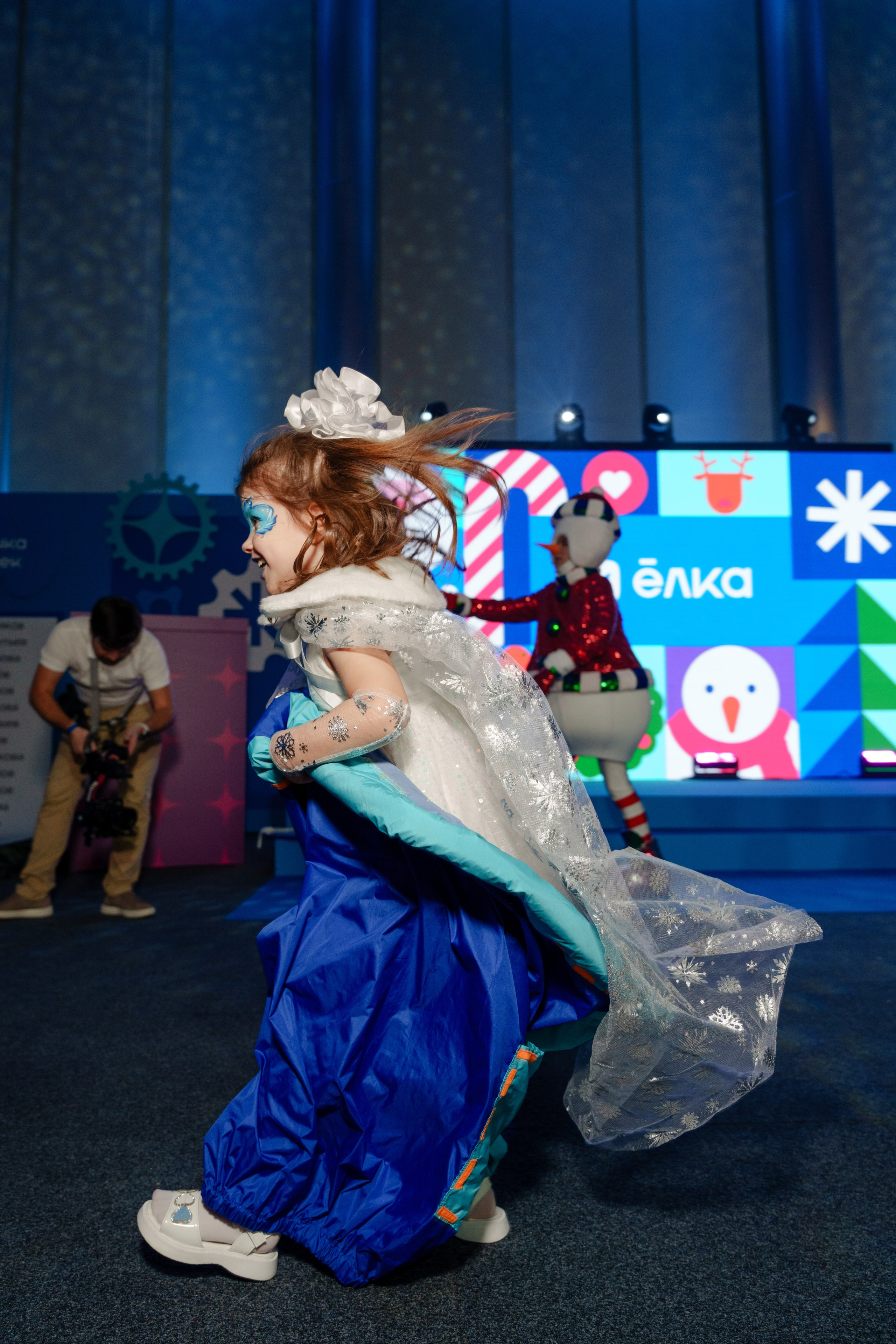 Репортажный фотограф VK Елка. Репортажный фотограф Москва Сергей Дружинин