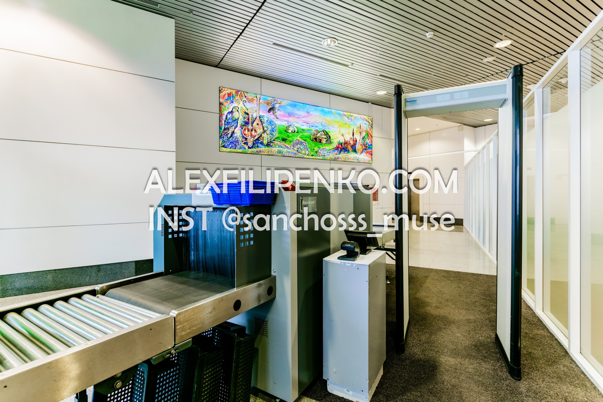 Фотосъемка для рекламного оператора MYD Production в Аэропорту Астаны. Фотограф интерьера недвижимости и архитектуры в Астане