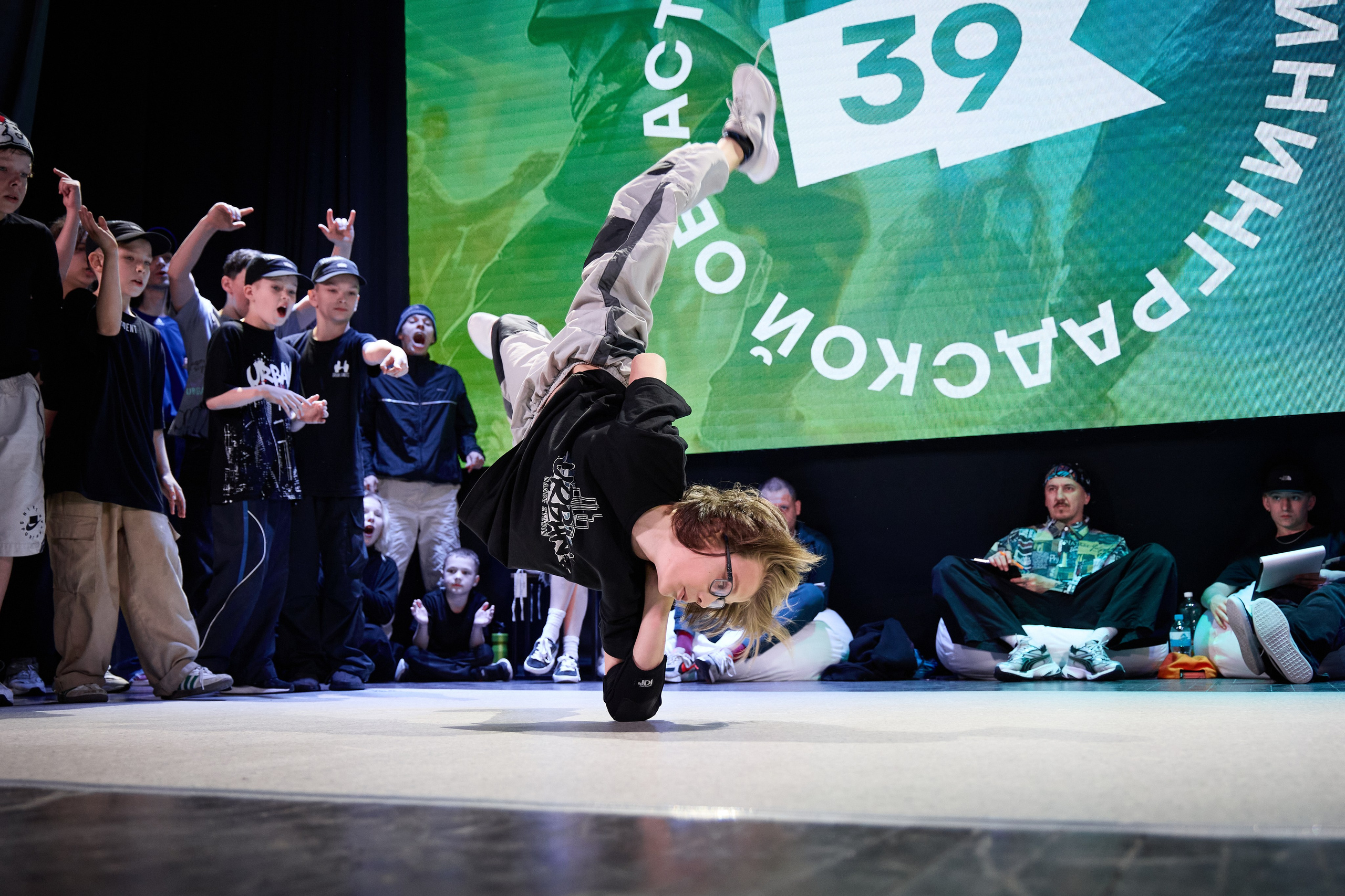 Соревнования по брейкдансу. Фотограф в Южно-Сахалинске Вадим Бороненков