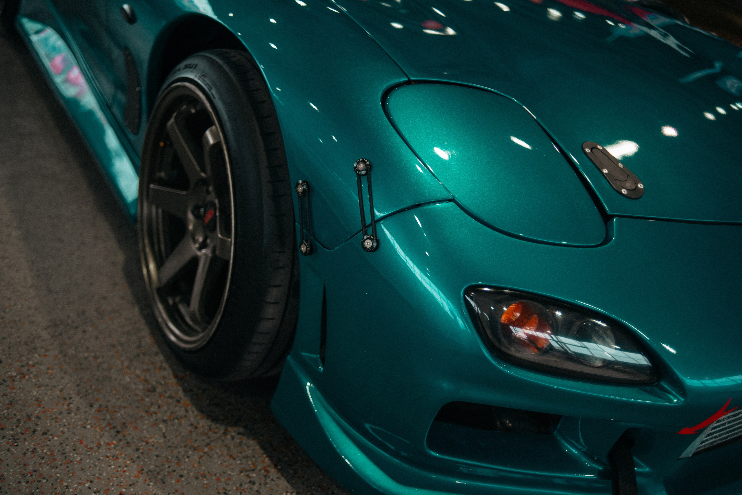 Mazda RX-7 k_zibitoff. DeLorein