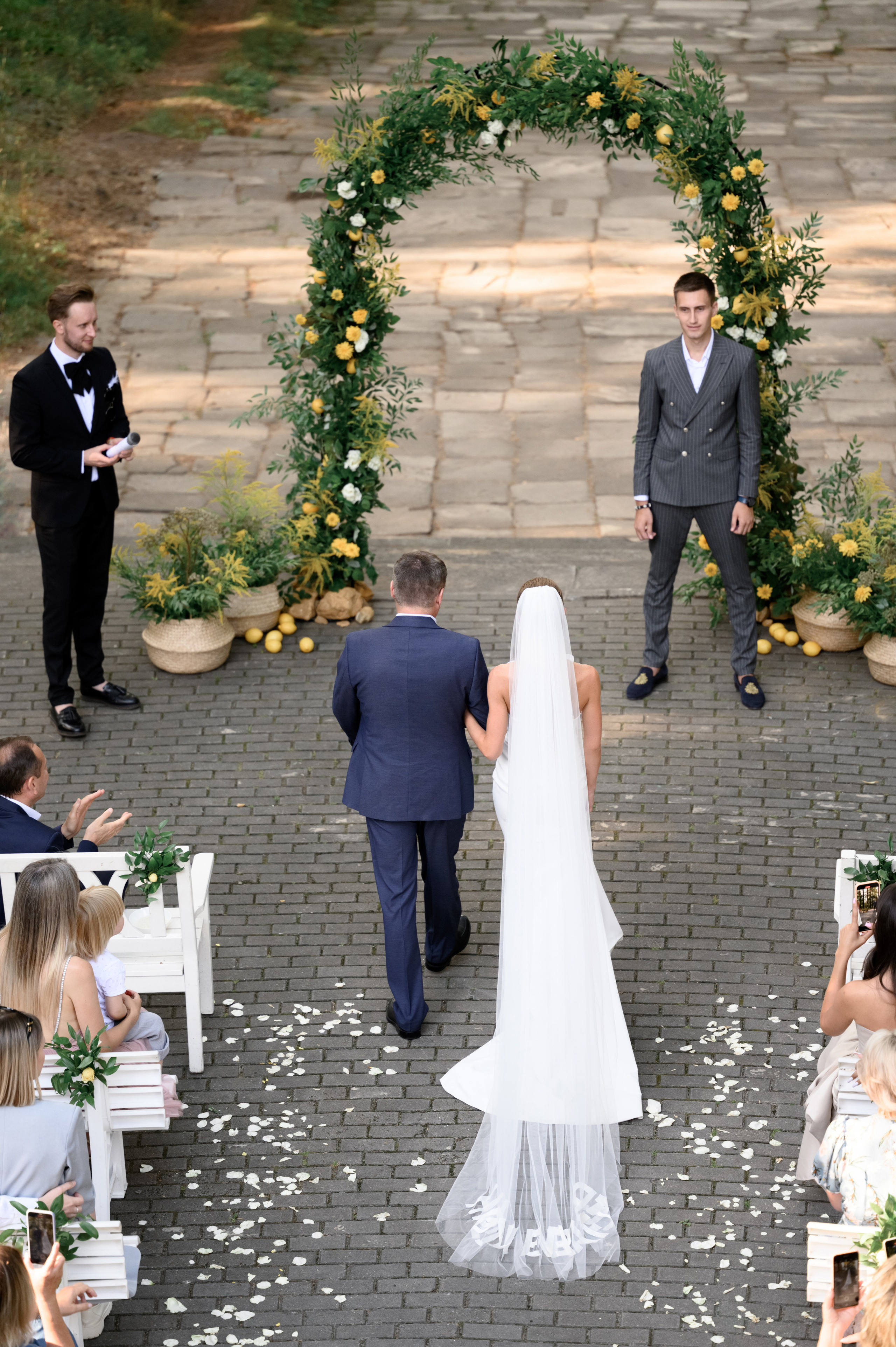 Денис и Ксения. Свадебный фотограф в Москве Артём Кившарь