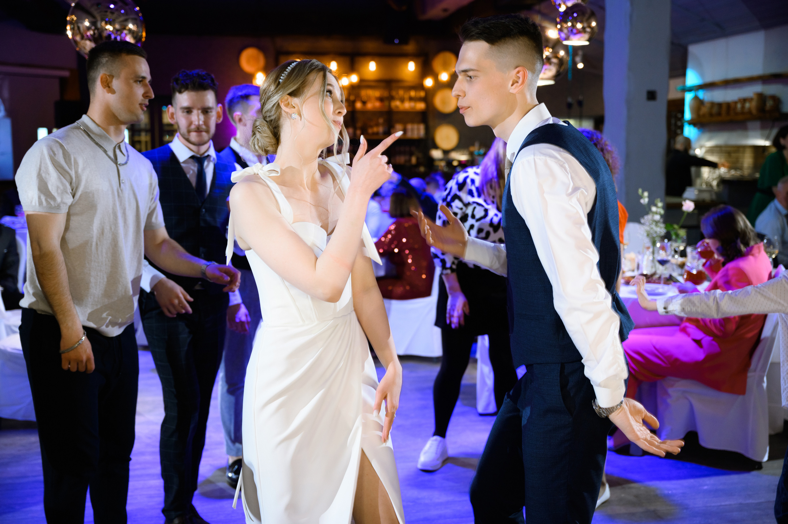 Свадебный фотограф в Москве, Серпухове, МО. Свадебный фотограф в Москве Артём Кившарь