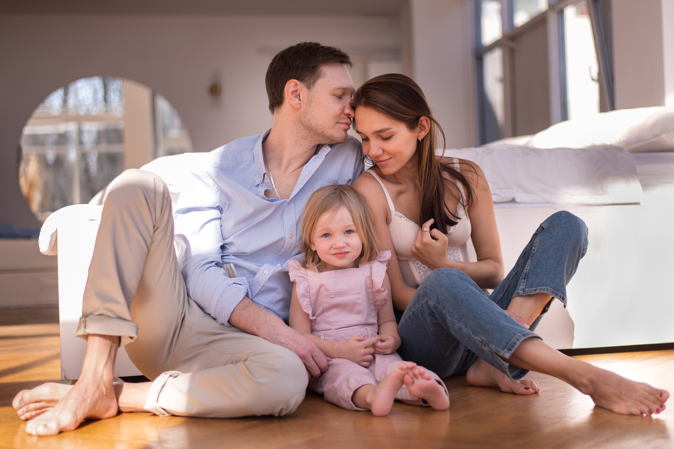 Семейная съёмка в студии. Семейный и детский фотограф в Москве Анна Оськина