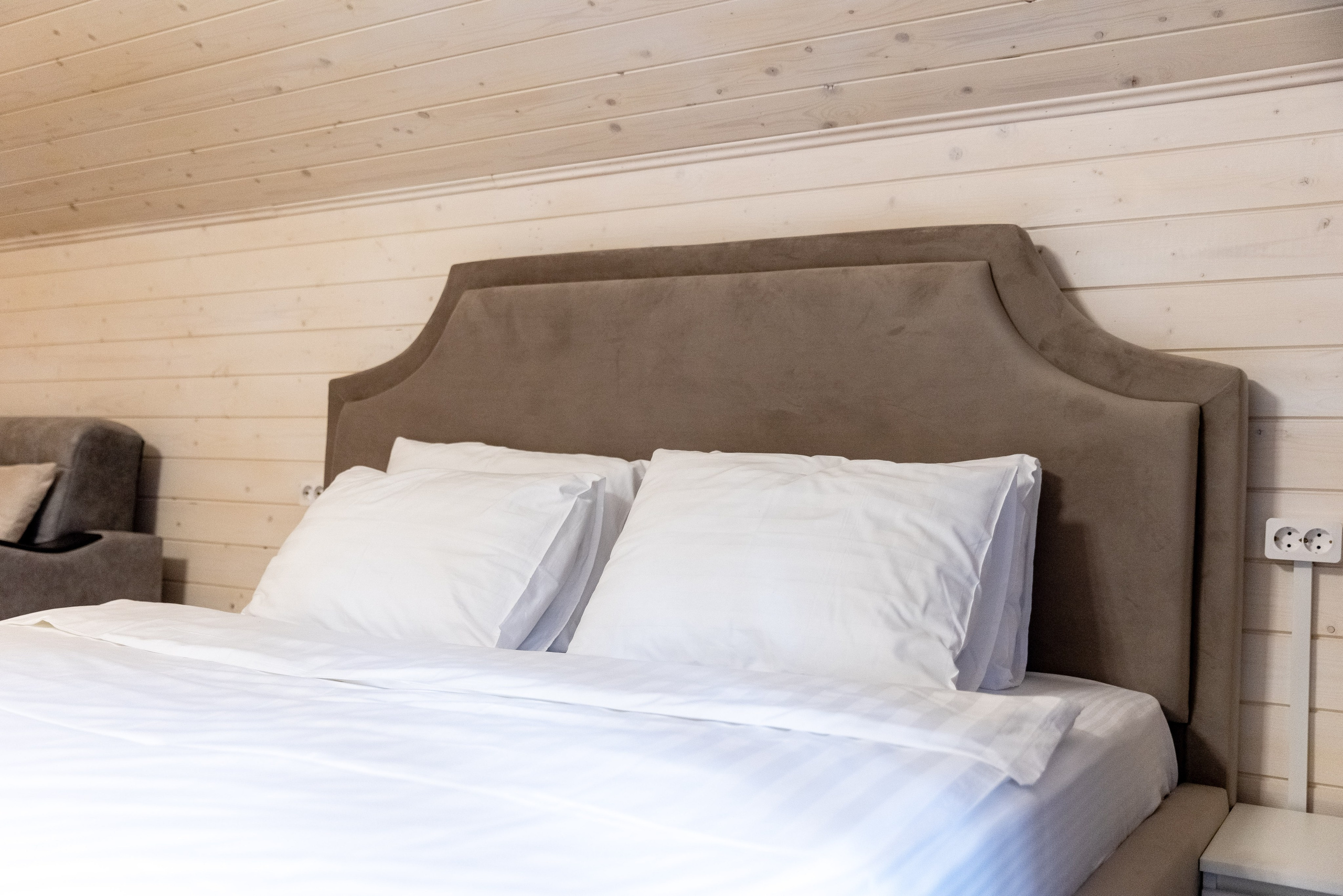 Wood 5642. Главная