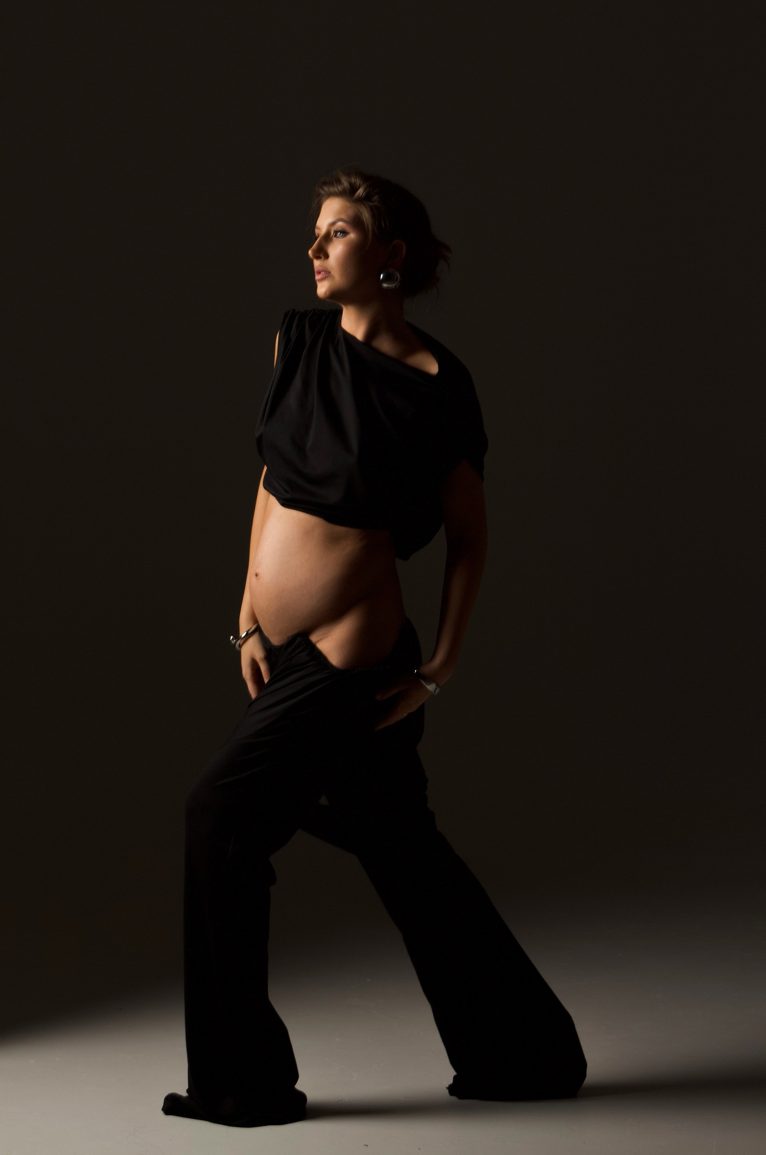 Беременная съёмка. Съемки и создание проектов для брендов, индивидуальные женские фотосессии под ключ, портрет в Нижнем Новгороде и Москве Есения Козлова