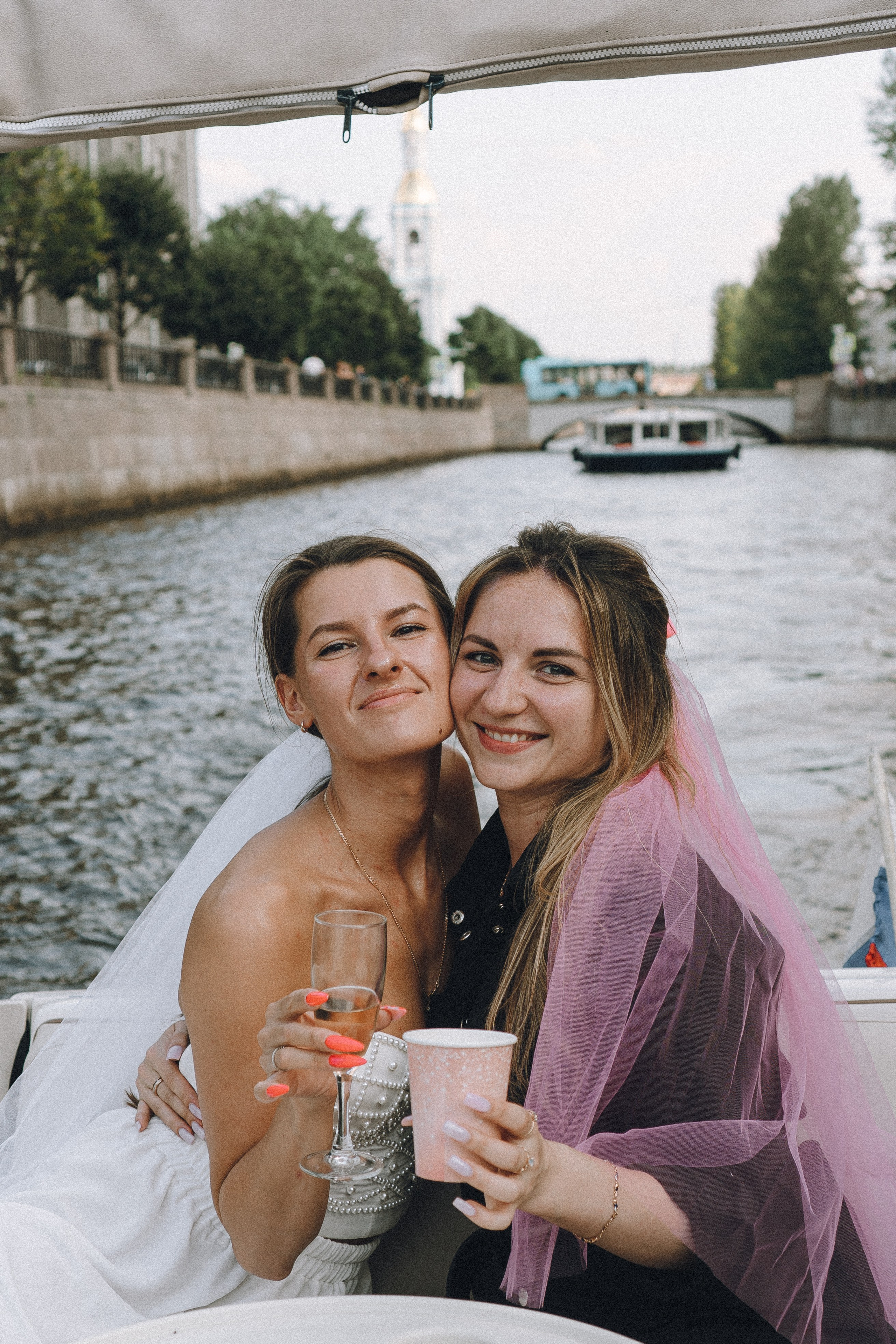 ДЕВИЧНИК НА КАТЕРЕ. Профессиональный фотограф, Санкт-Петербург — Виктория Богомолова