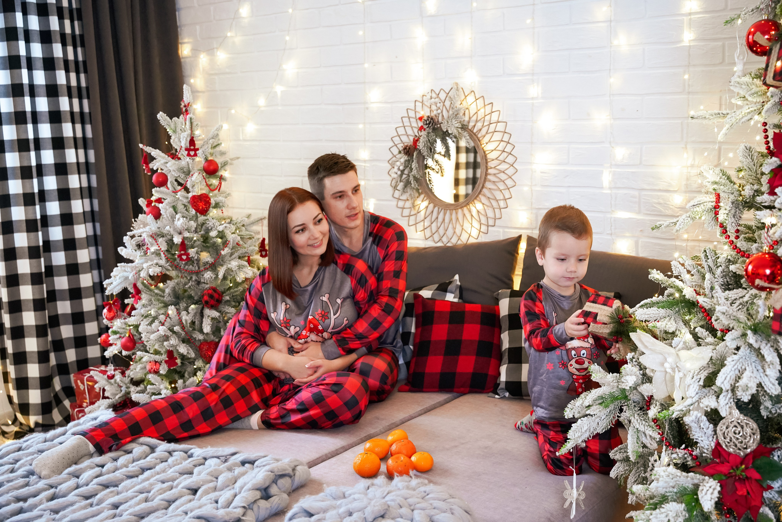 ПИЖАМНЫЙ НОВЫЙ ГОД. Фотограф в Ялте Инна Найден. Детский и семейный фотограф