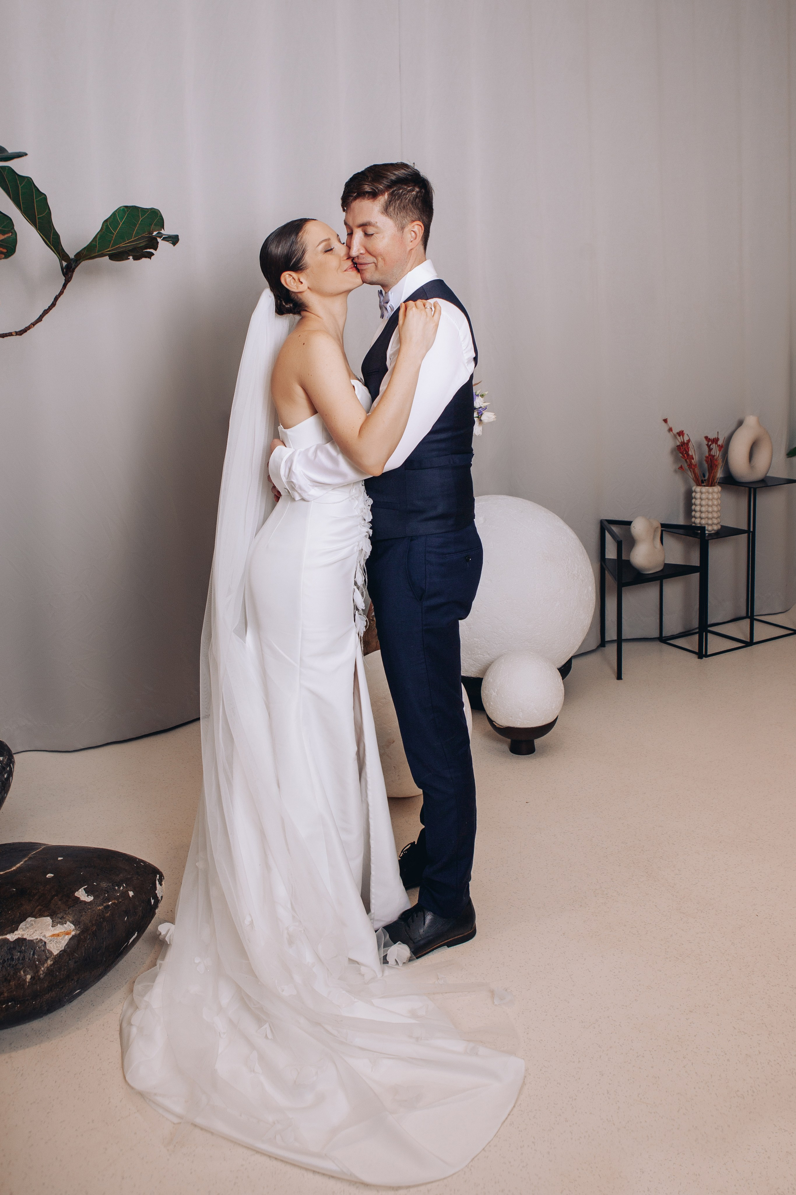 Фотосессия жениха и невесты в шипиловском загсе. Фотограф Ольга Ефремова