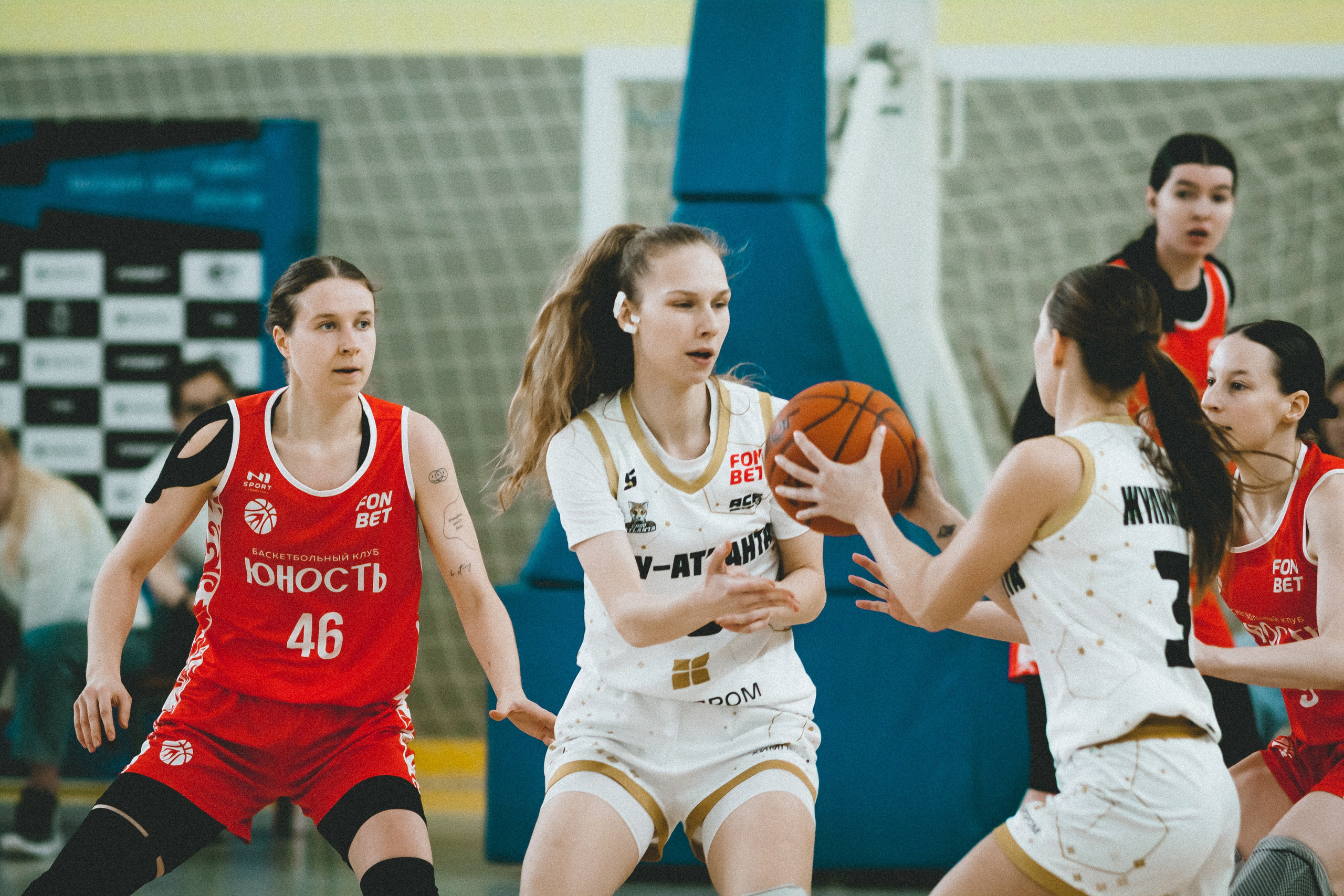 Атланта-Юность / 1. Фотография