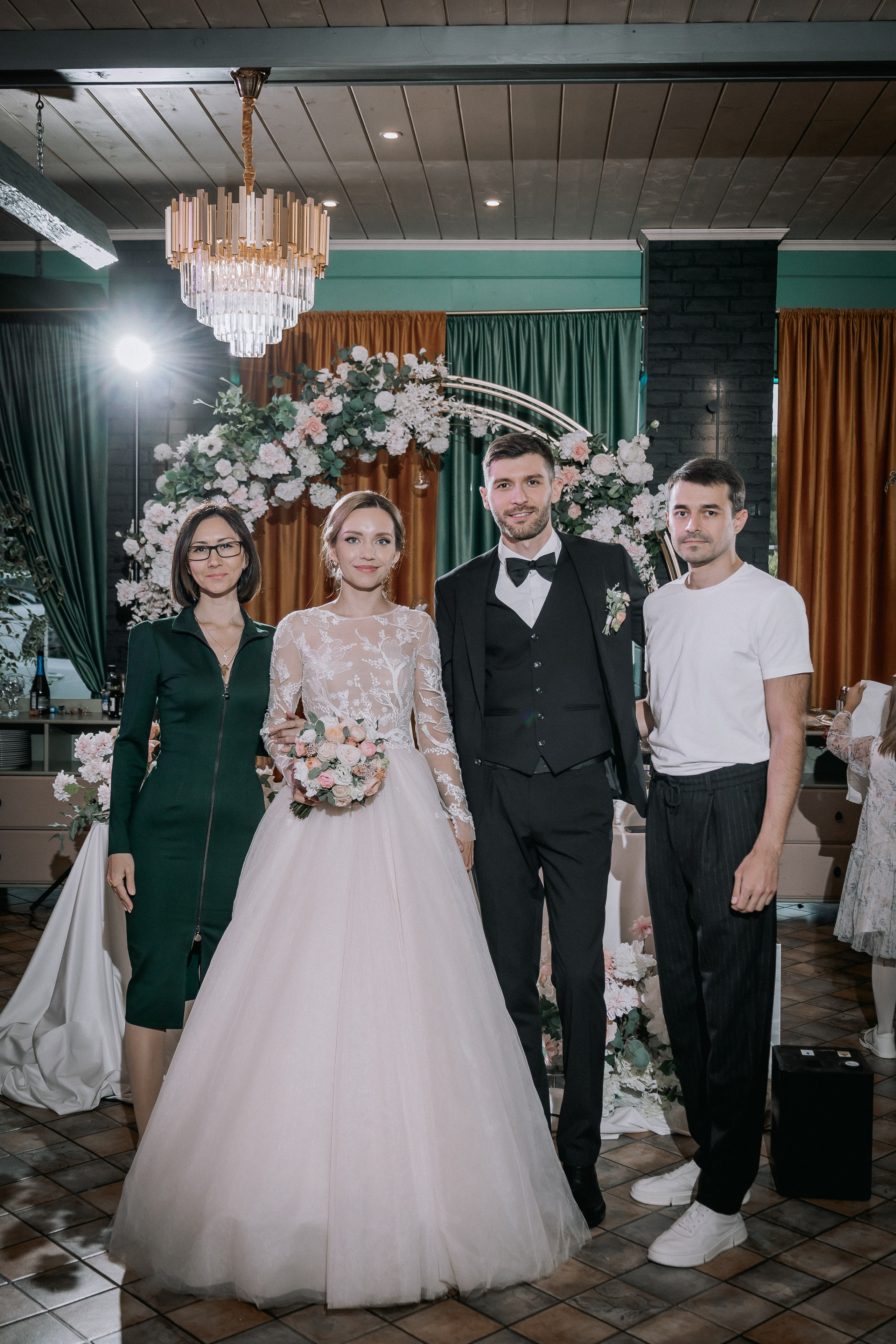 Свадебный день. Дарья и Джем. Свадебная фотография. Арина Рубах