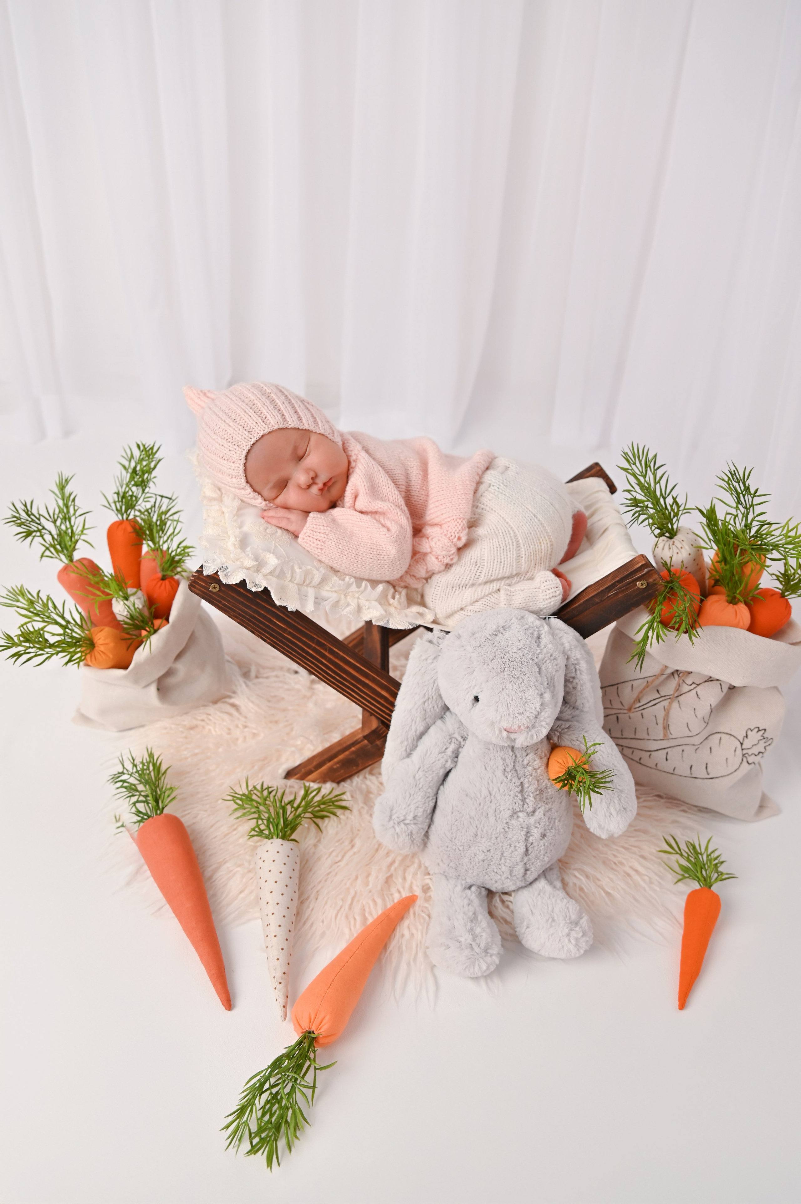 Ясмина 8 дней. Фотограф Новорожденных и семейный Элла Огай г. Сатпаев