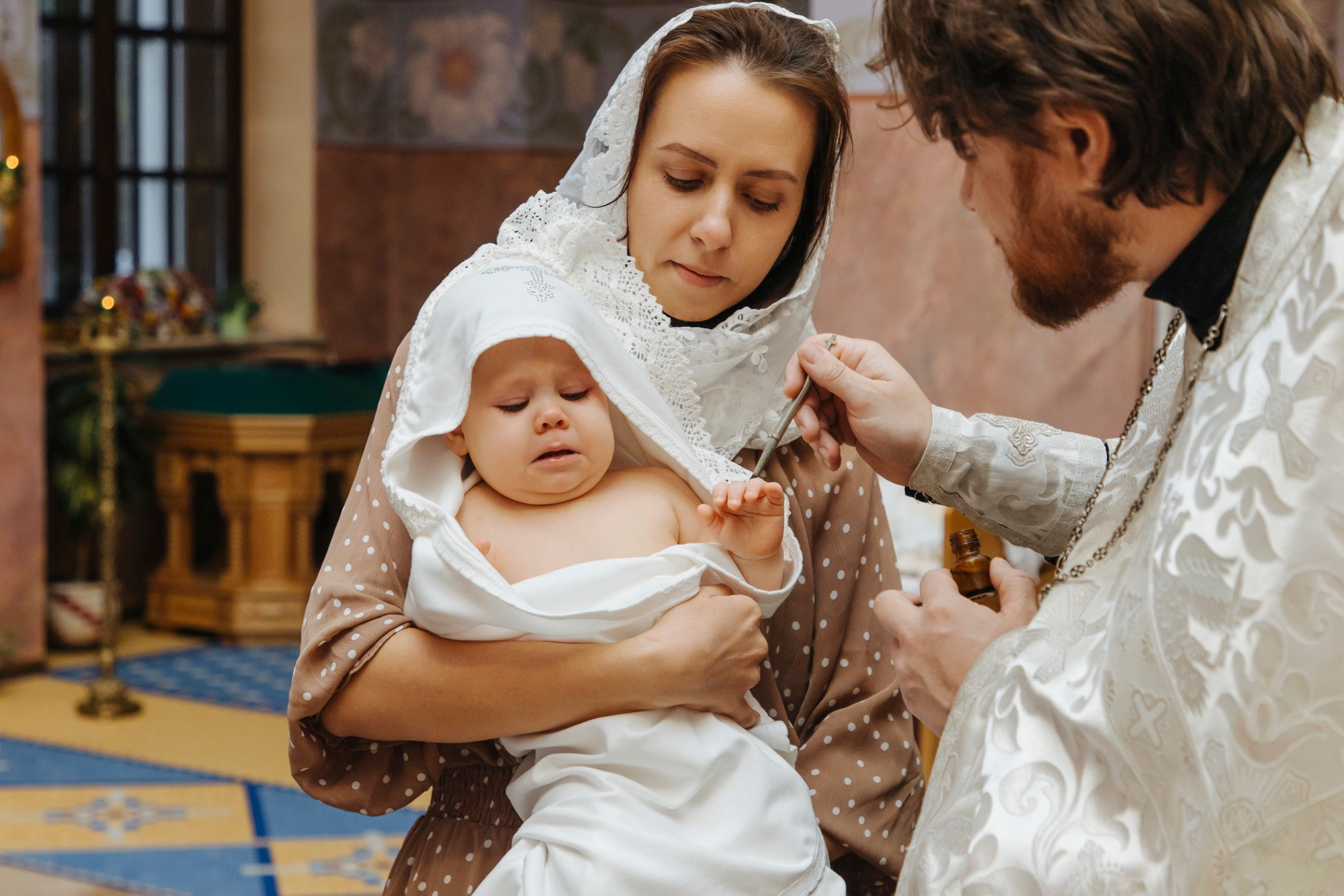 где крестить в ло спб, лучшие церкви для крещения, топ храмов спб, сколько стоит крещение, лучшие соборы для крестин крещения, какой храм выбрать, цена крещение спб, фотограф на крещение санкт петербург