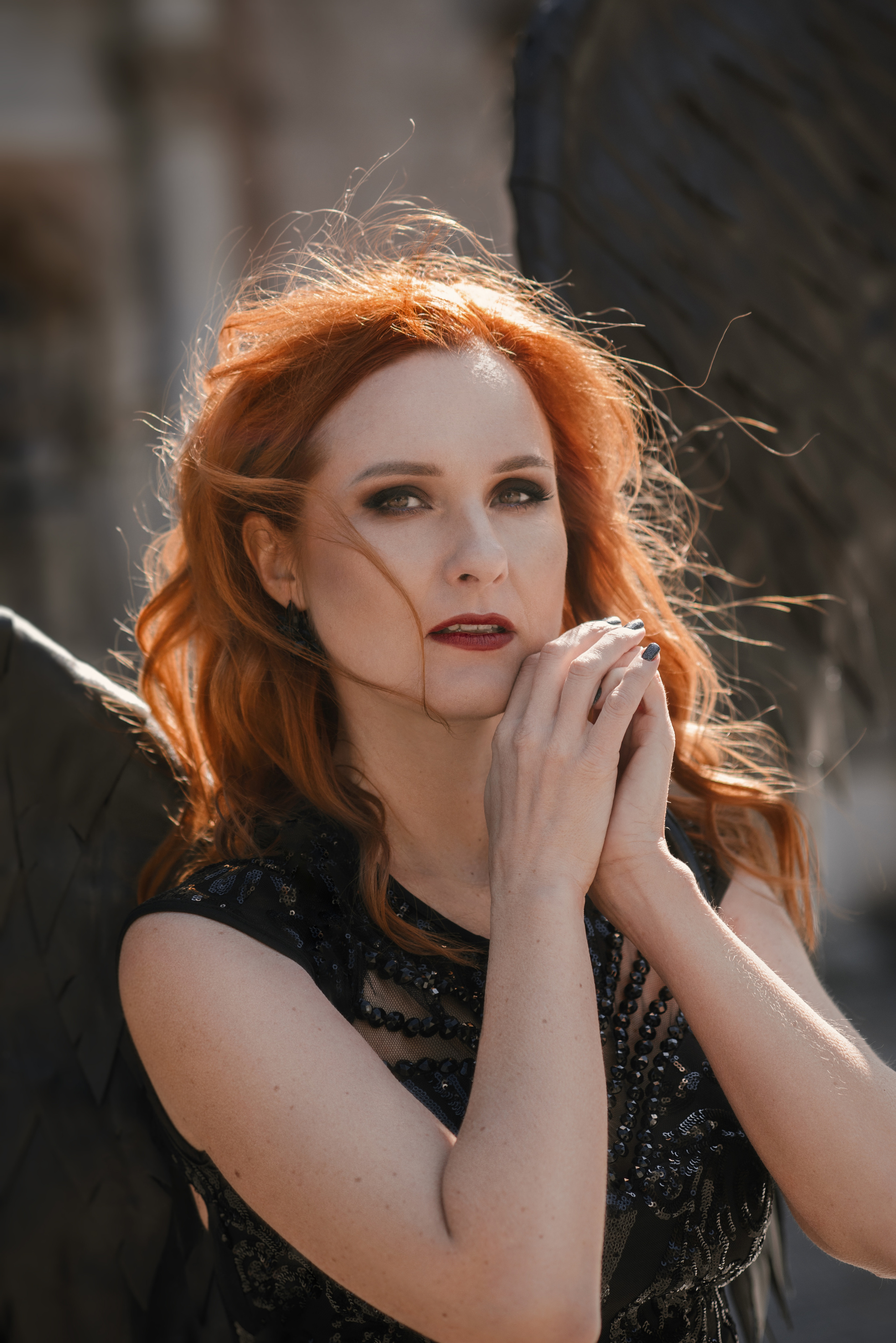 Old Town Angel / Julia. Главная