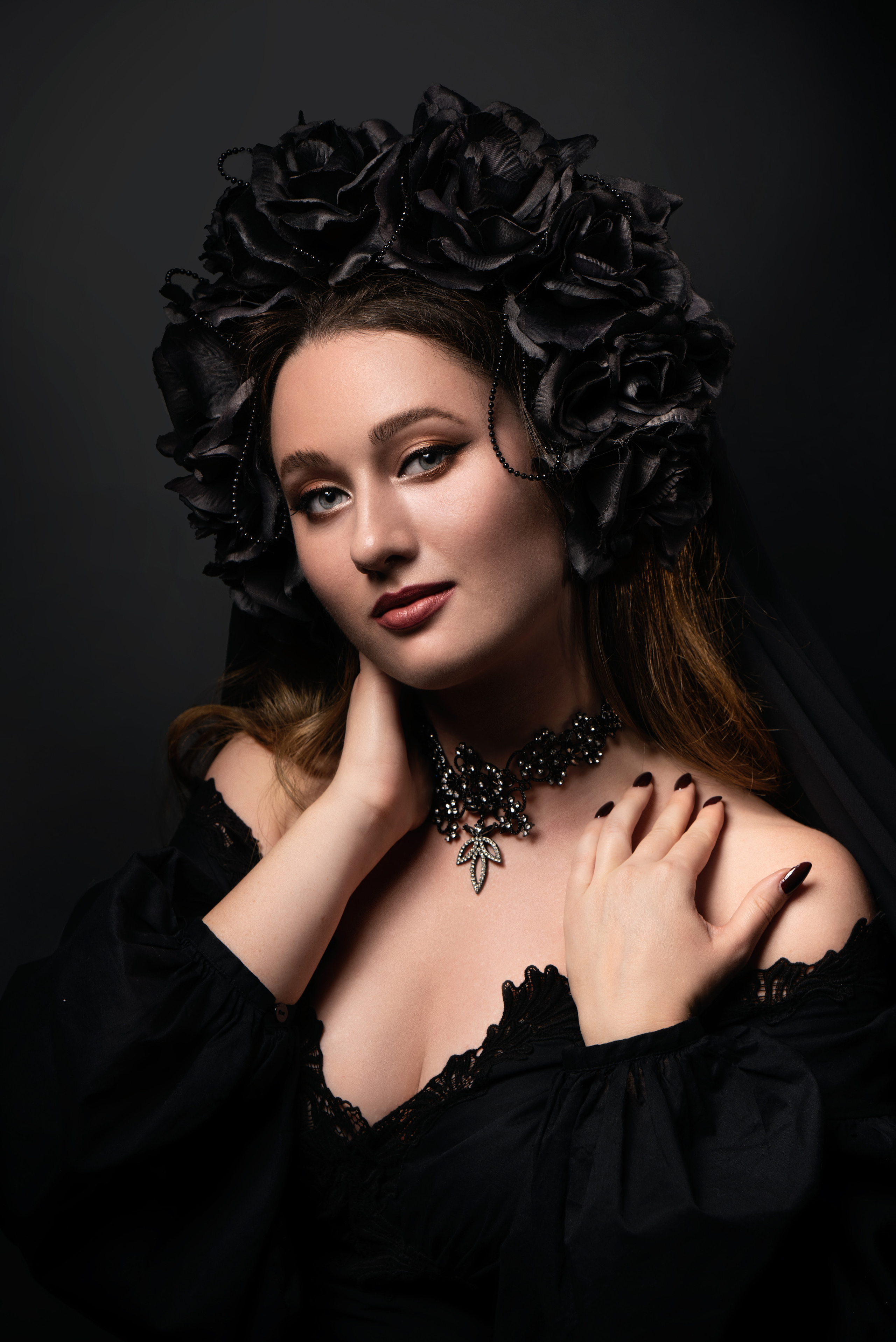 Julia Dark Queen. Главная