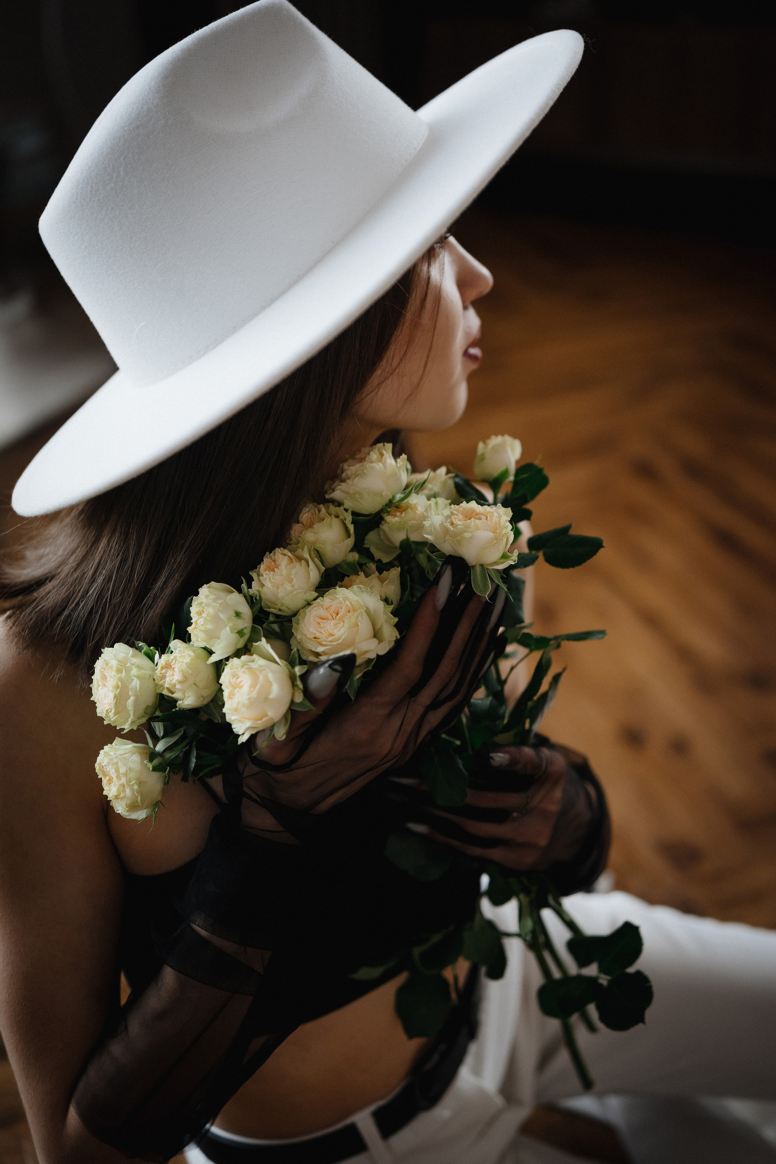 HB in Brown. Фотограф Иркутск, Ангарск, Усолье-Сибирское. Выпускные альбомы