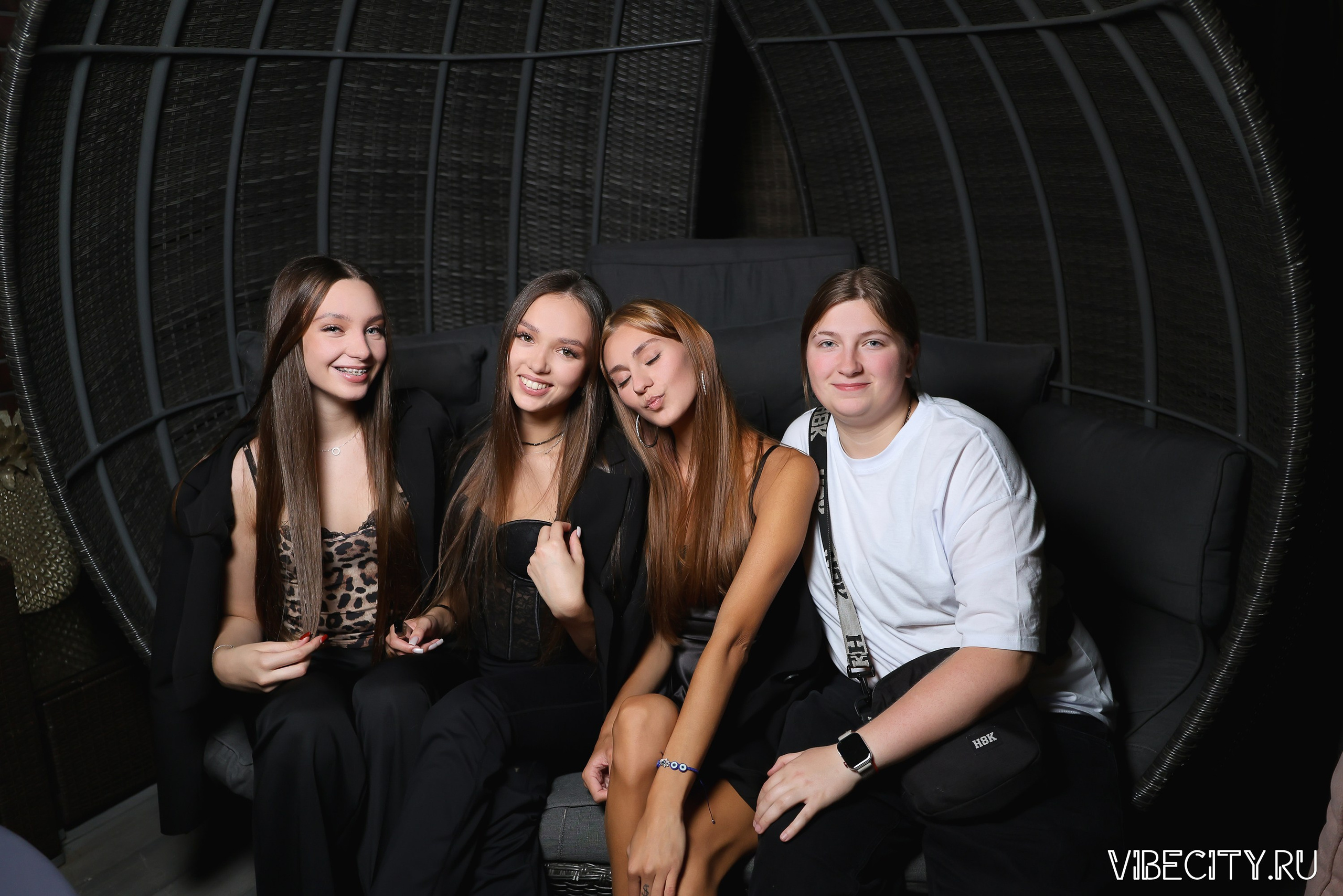 DOUBLE U. VIBECITY.RU Вайб Сити Ру Фоторепортажи Фотоотчеты Калининград