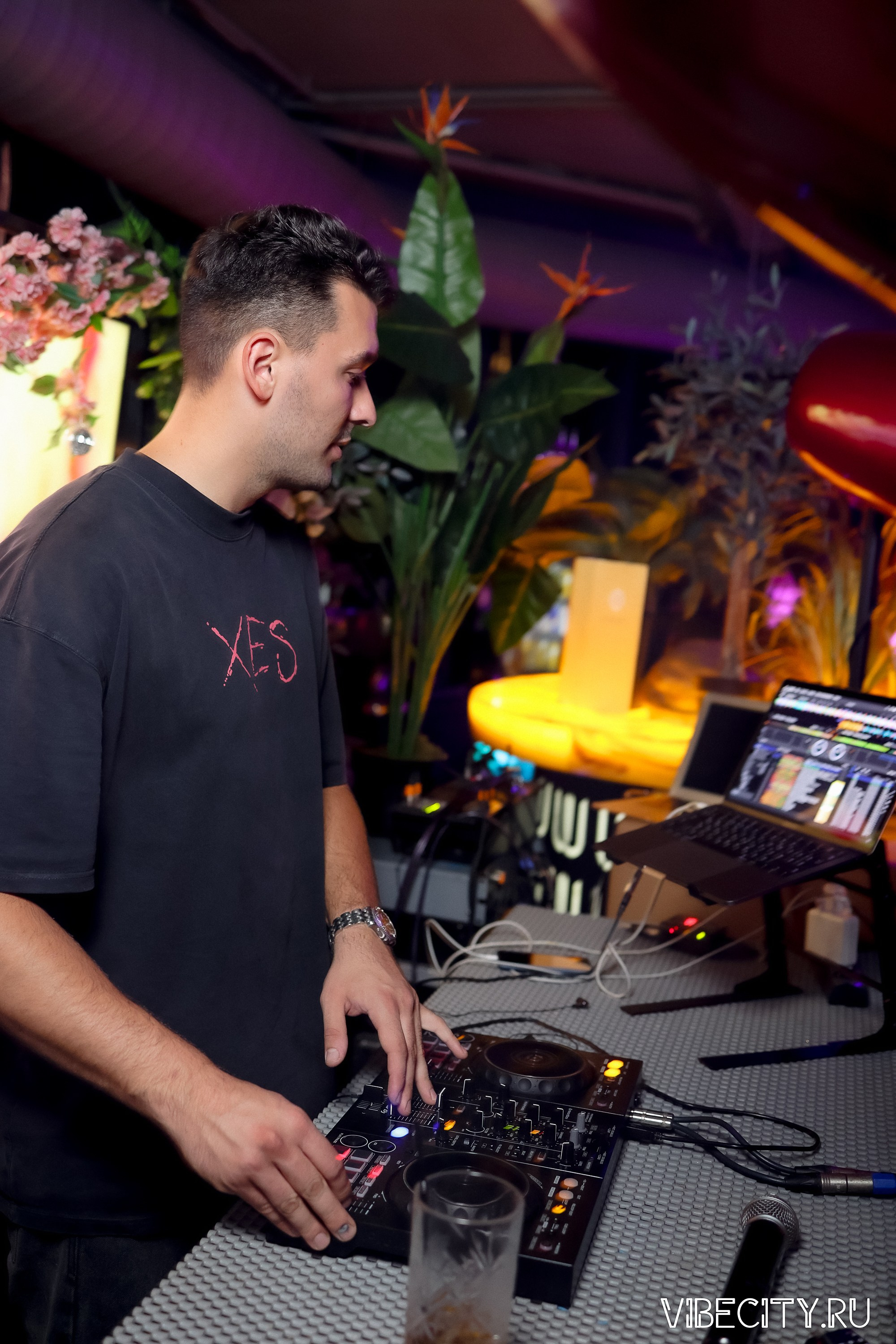 DOUBLE U. VIBECITY.RU Вайб Сити Ру Фоторепортажи Фотоотчеты Калининград