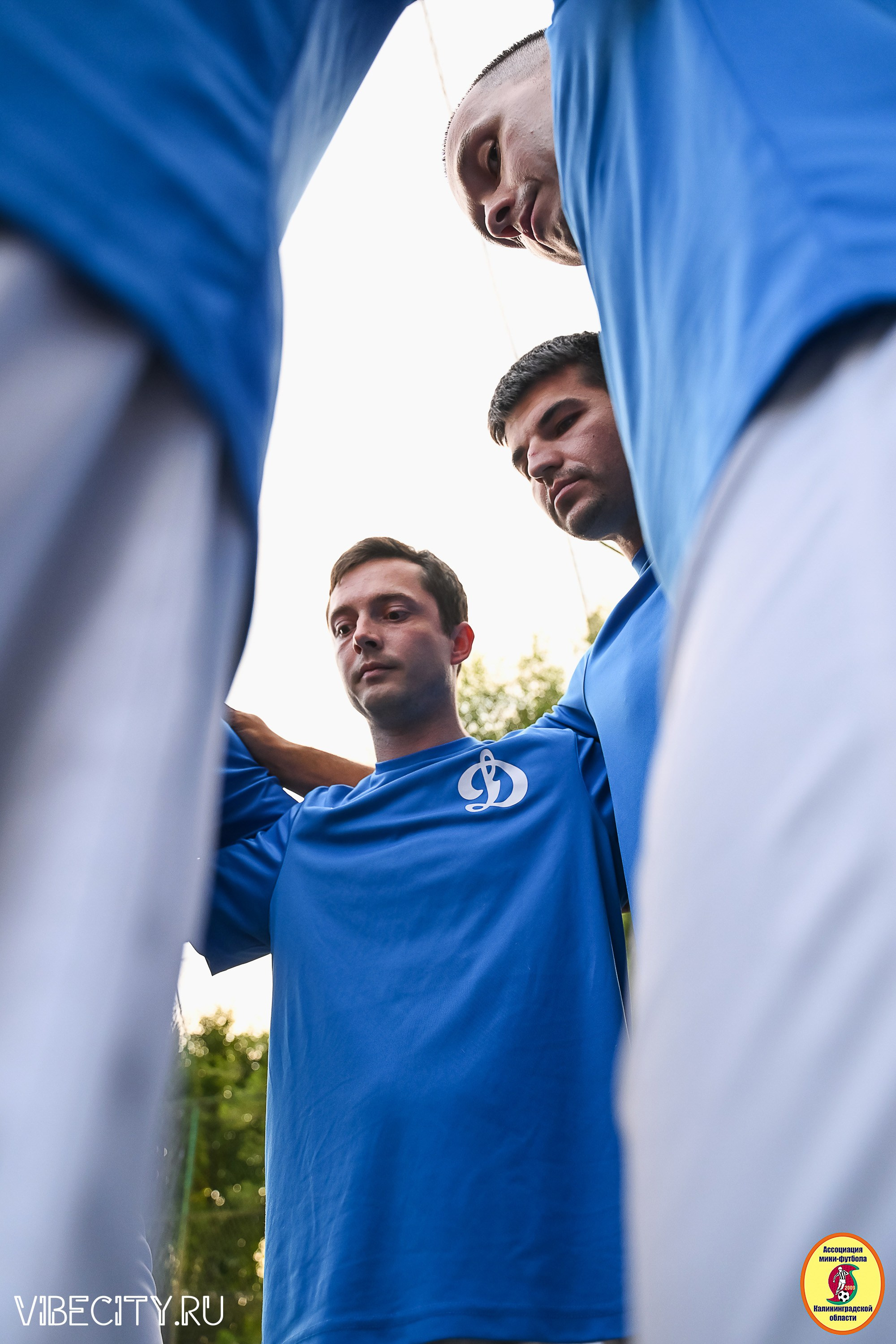ИГРЫ ПЛЕЙ-ОФФ ПЕРВОГО ДИВИЗИОНА МИНИ-ФУТБОЛЬНОЙ ЛИГИ. VIBECITY.RU Вайб Сити Ру Фоторепортажи Фотоотчеты Калининград