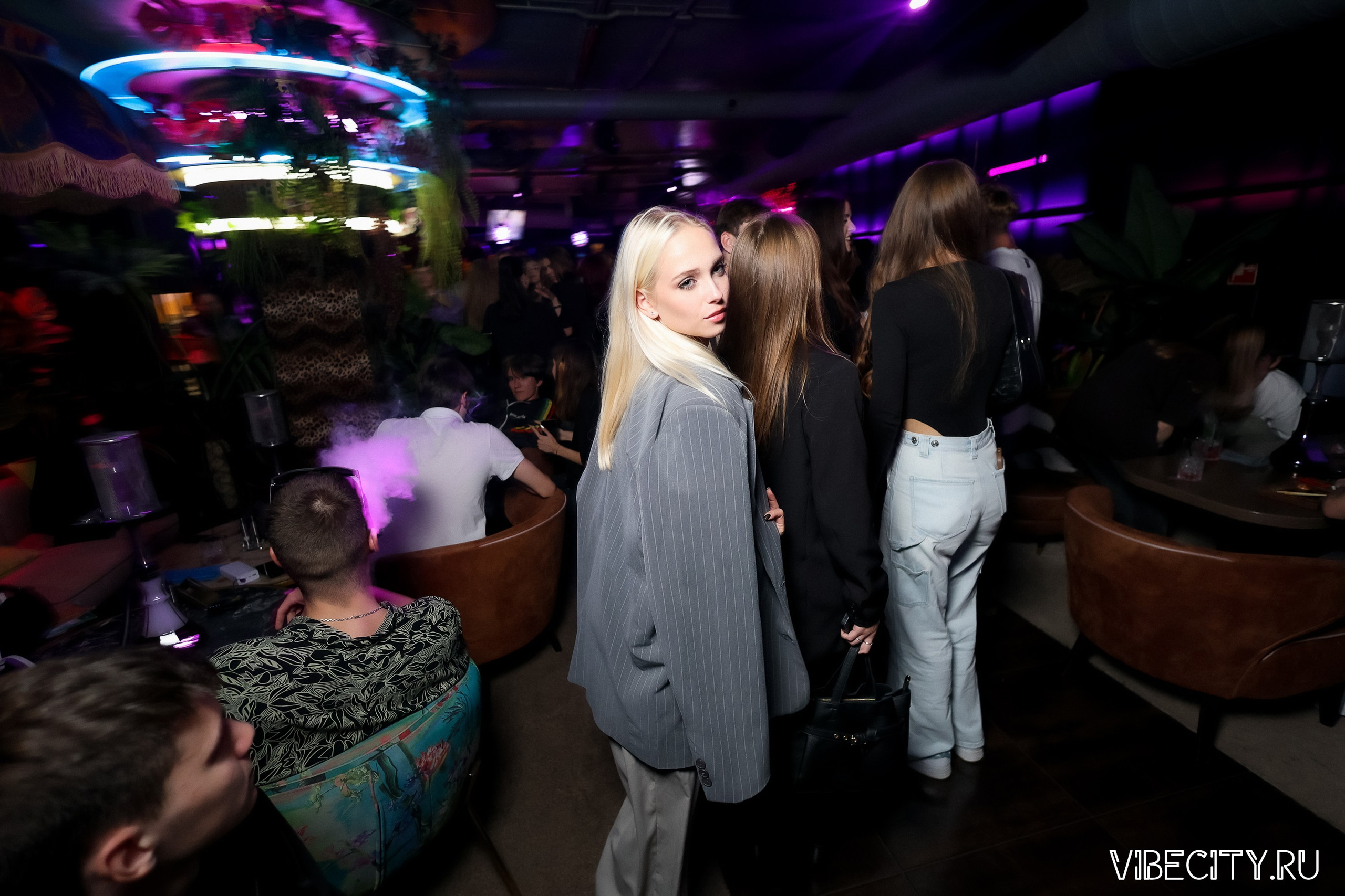 DOUBLE U. VIBECITY.RU Вайб Сити Ру Фоторепортажи Фотоотчеты Калининград