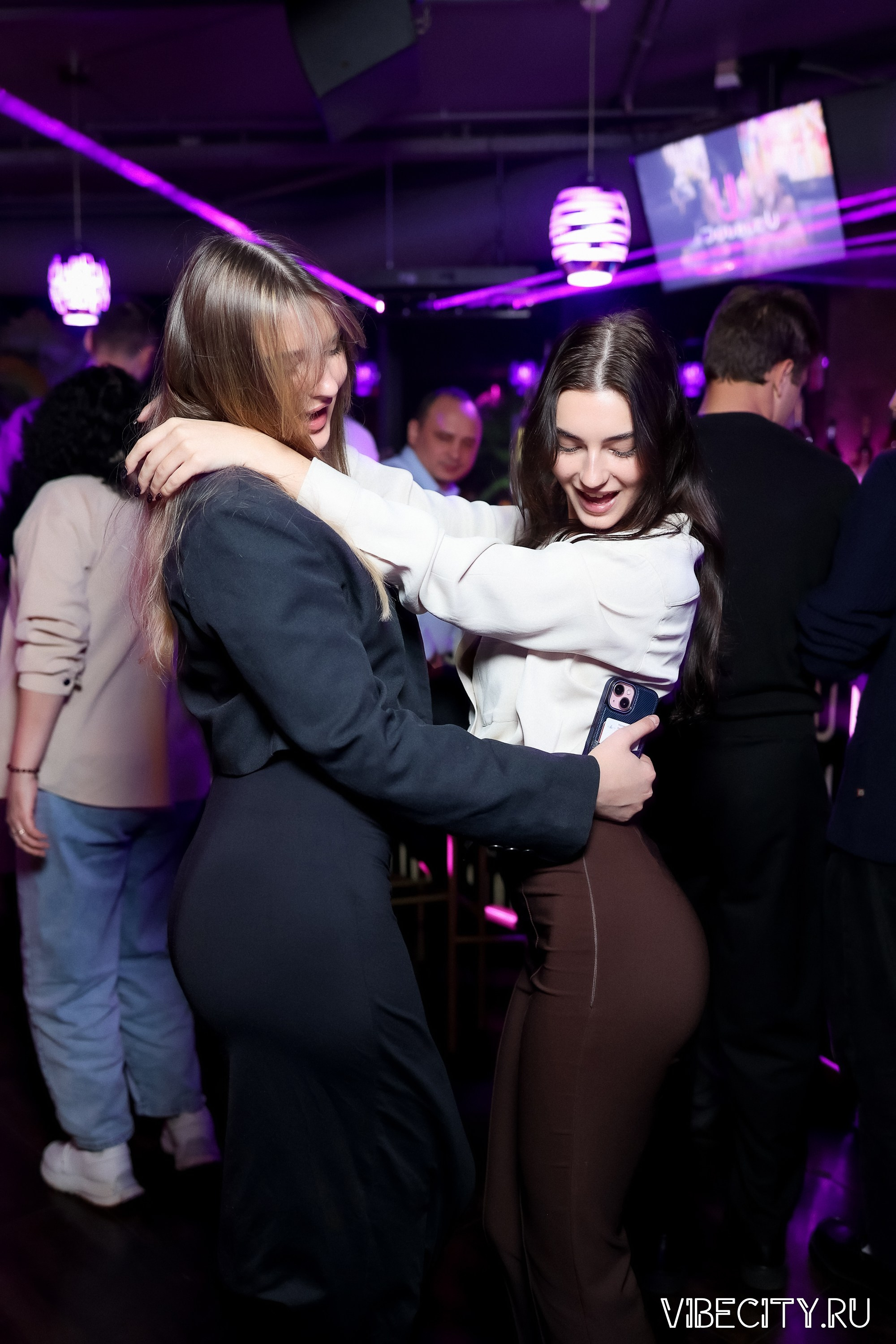 DOUBLE U. VIBECITY.RU Вайб Сити Ру Фоторепортажи Фотоотчеты Калининград