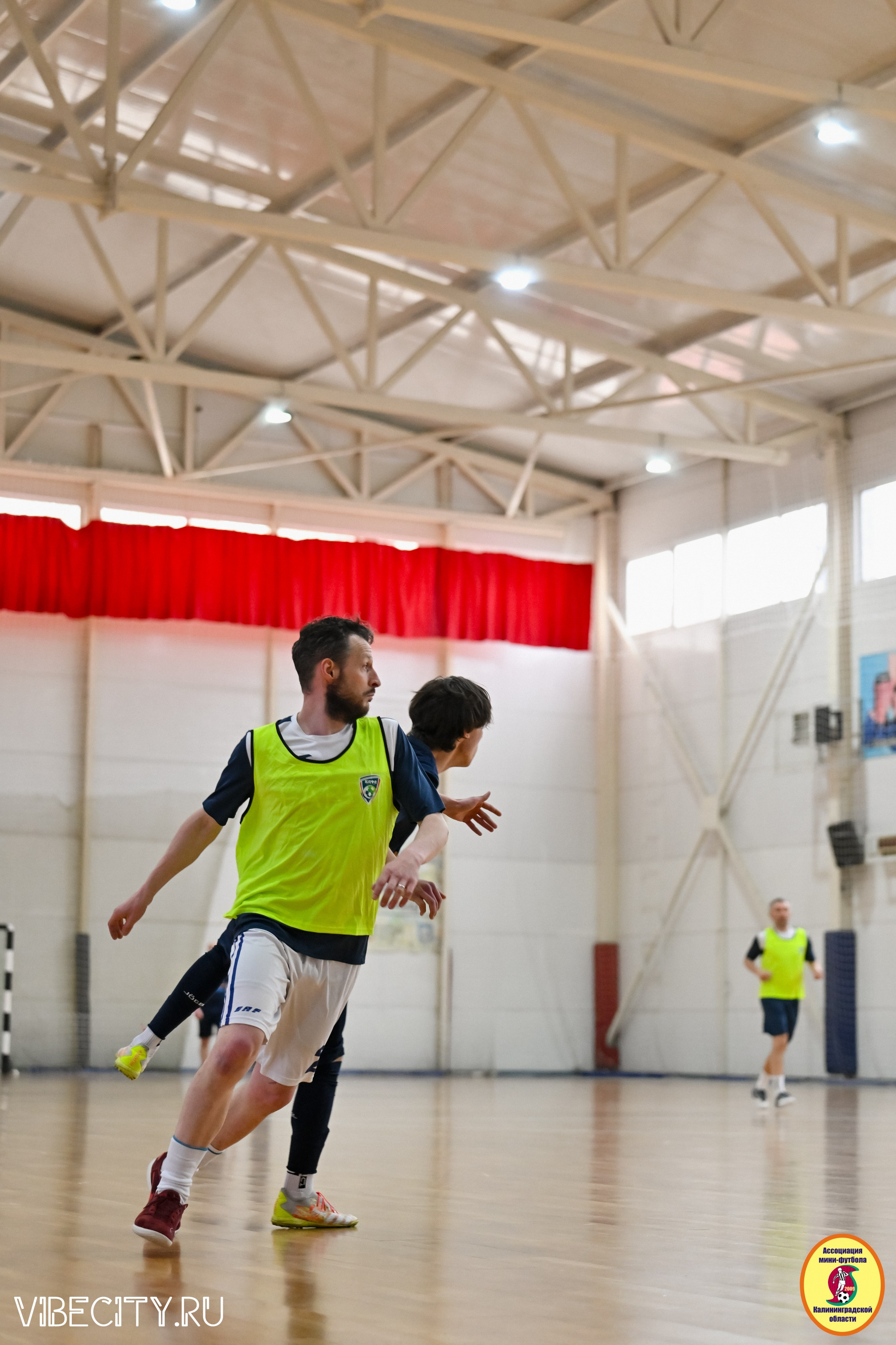 8 тур Корпоративной Бизнес-Лиги по футзалу. VIBECITY.RU Вайб Сити Ру Фоторепортажи Фотоотчеты Калининград