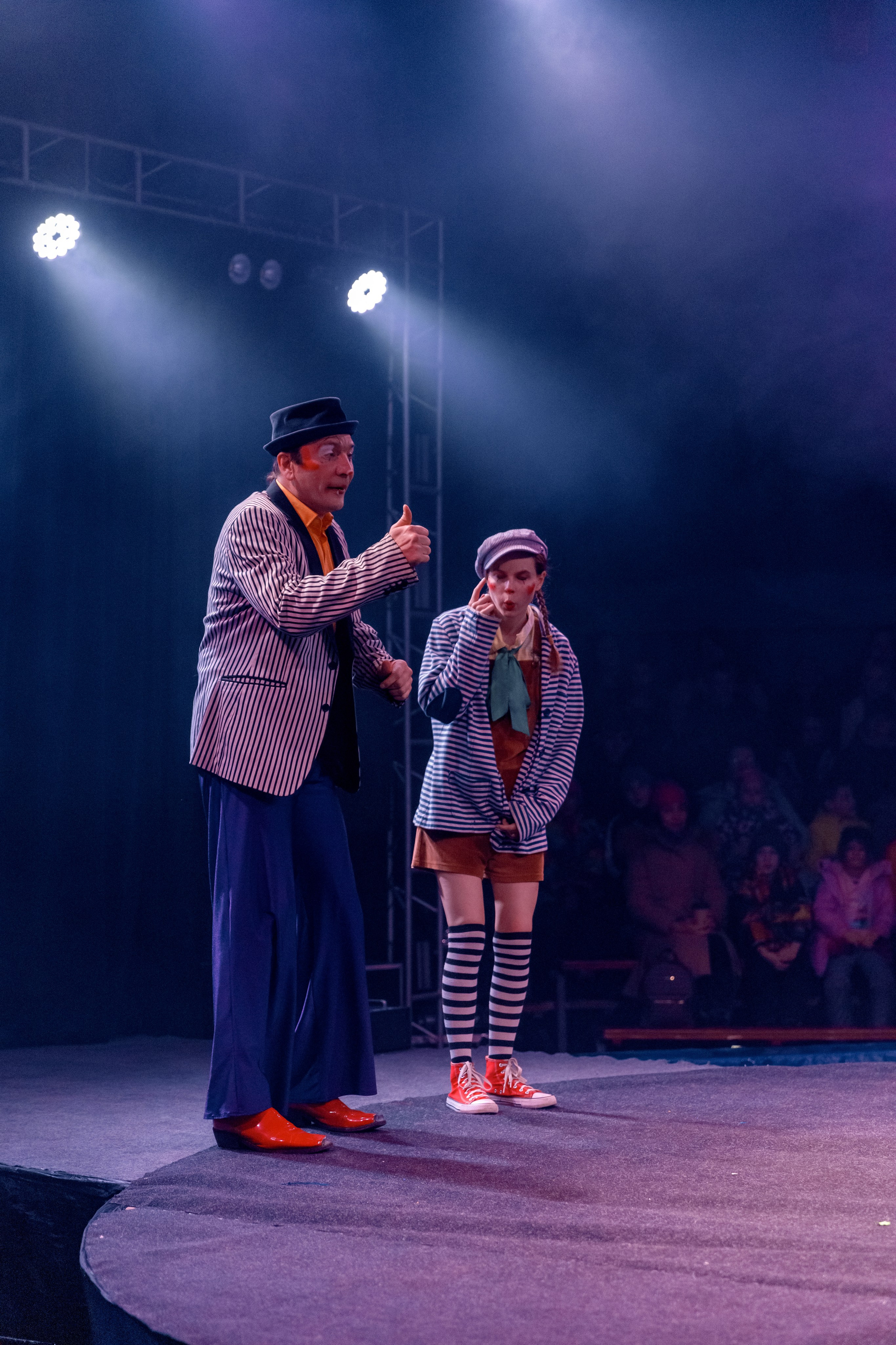 Цирк на воде. Свадебный фотограф Иркутск, репортажный фотограф Иркутск