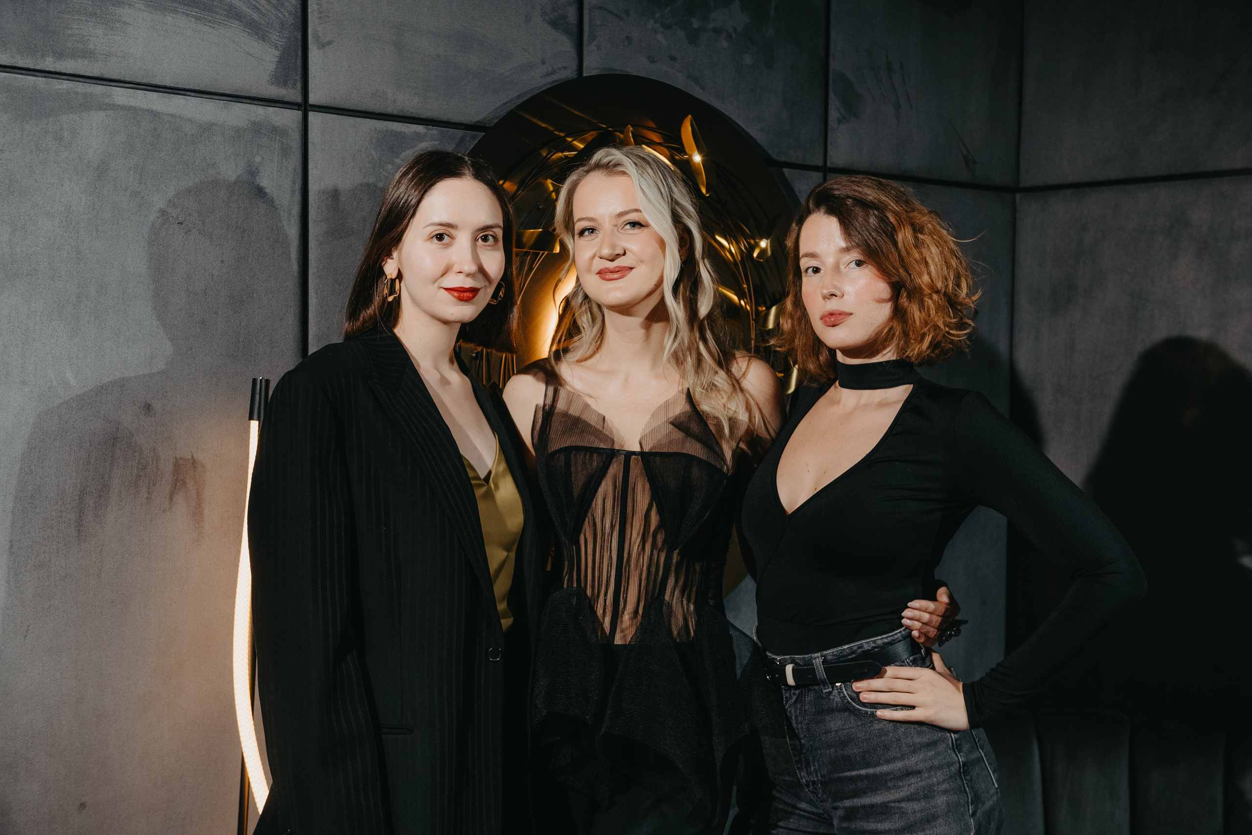 День рождения в Hide