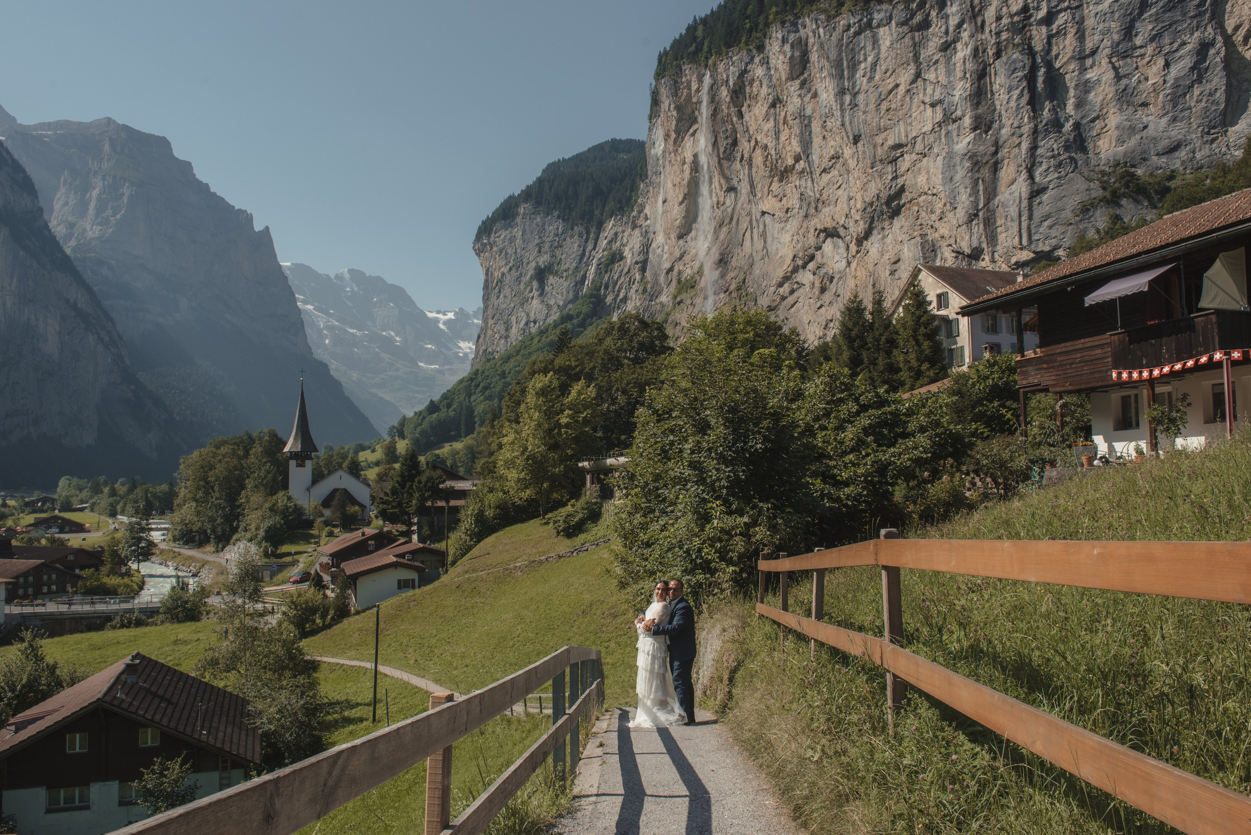 Berta & Orlando (Lauterbrunnen, Switzerland). Photographer in Interlaken area