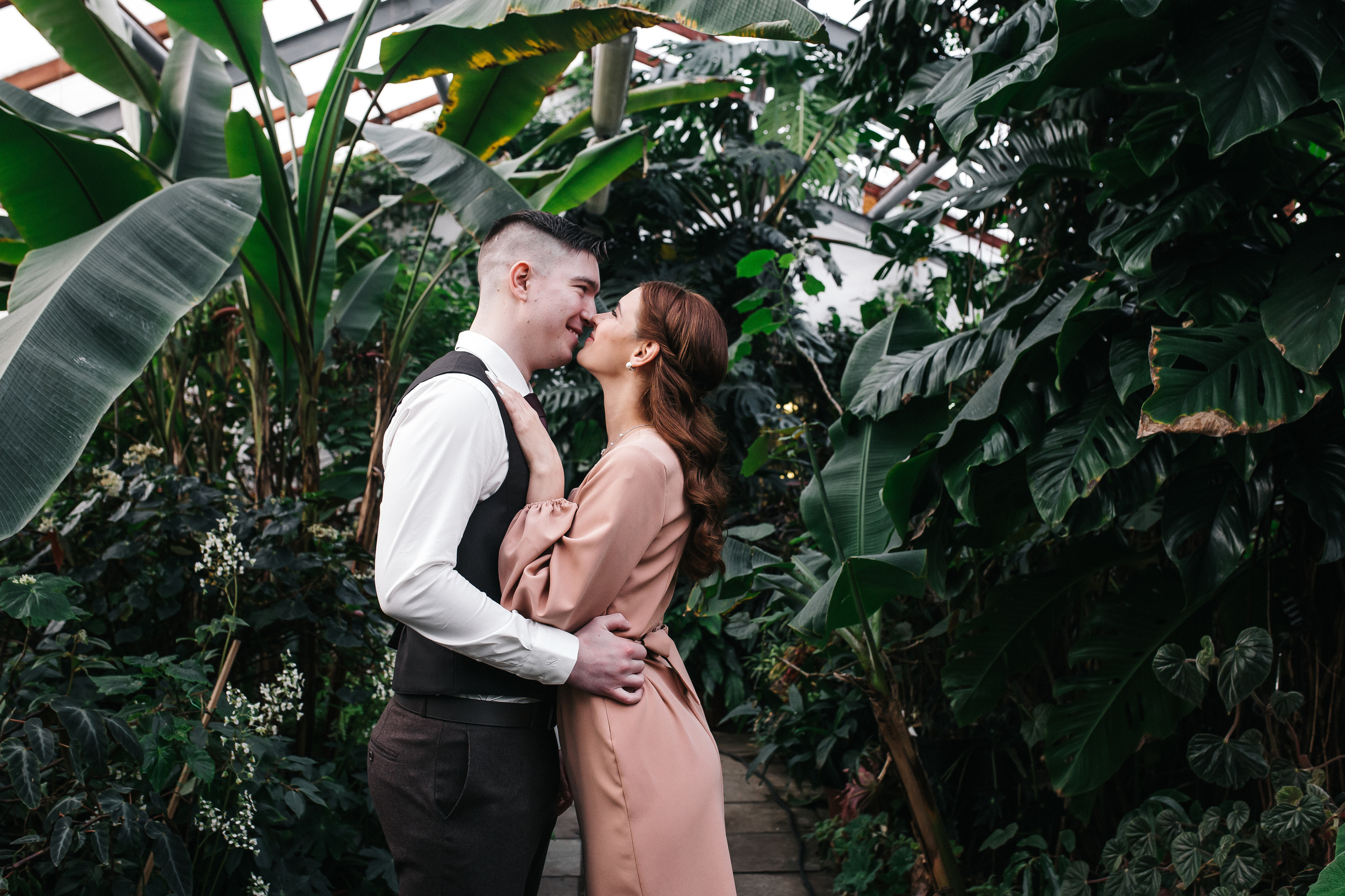 Свадебная фотосессия в Екатеринбурге. Свадебный фотограф в Екатеринбурге Грибанова Екатерина