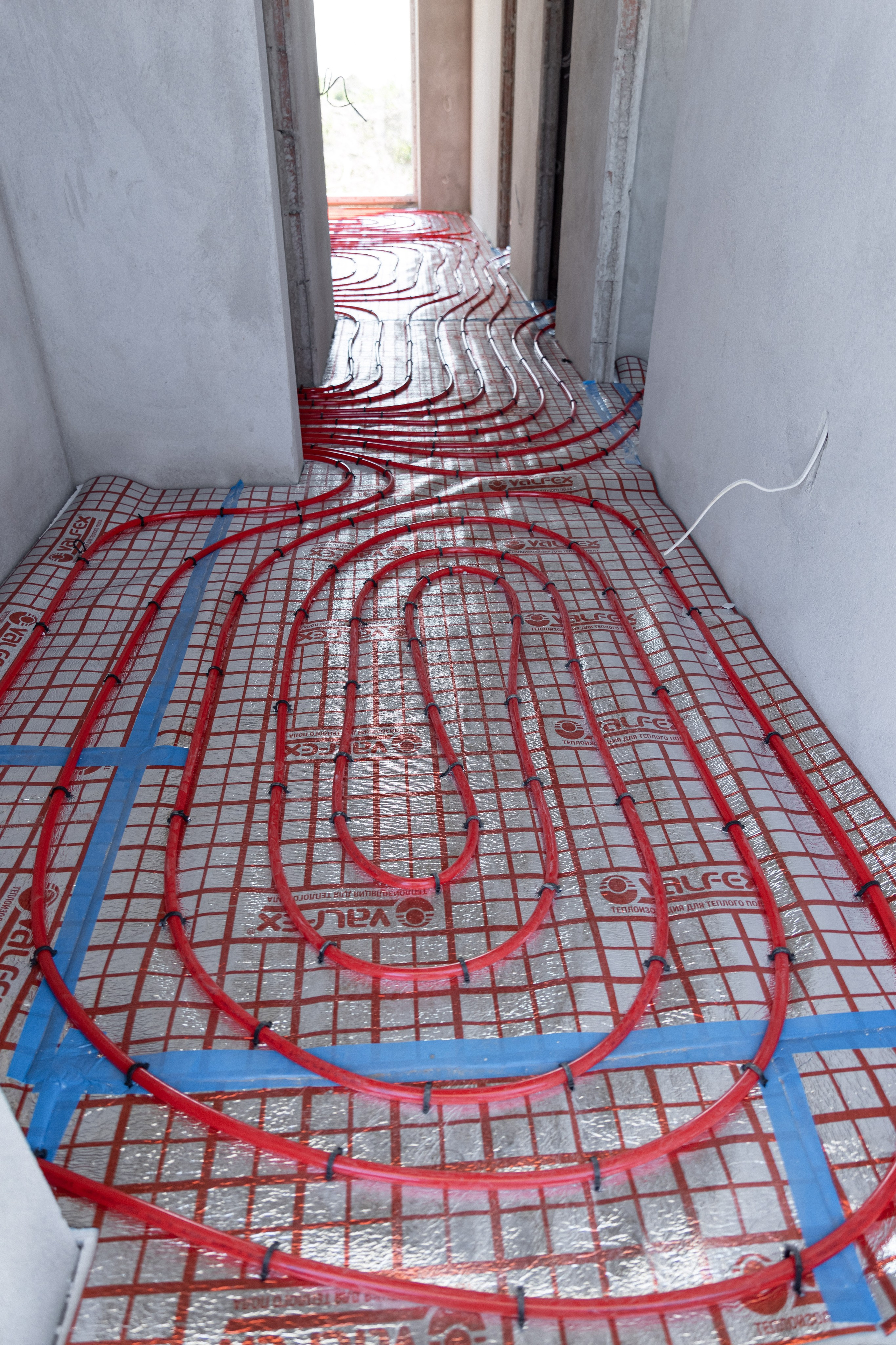 Блок-секция п.Авангардное Гурьевский р-он. Монтаж отопления в Калининграде | Балтийский сантехник