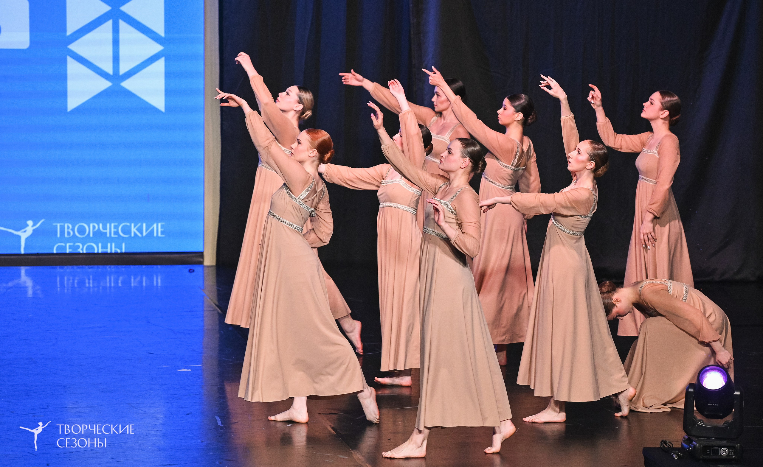 28.02.2026 V Всероссийский фестиваль «Танцевальные сезоны.Петербург». Медиастудия Фото Концепт