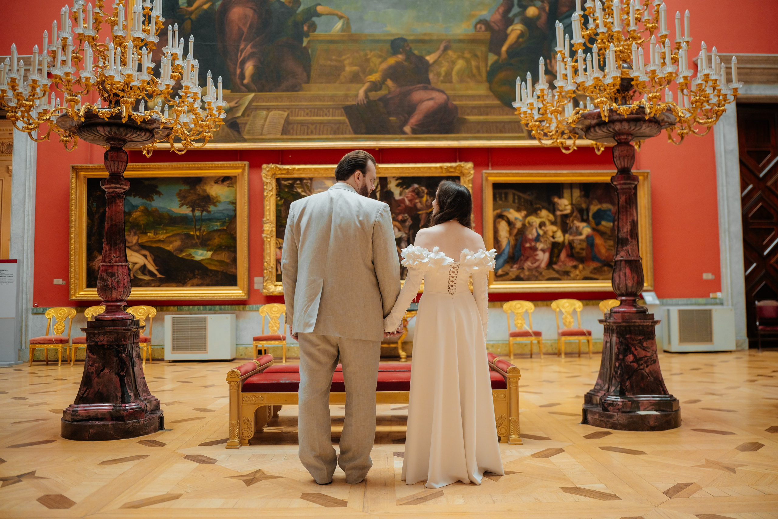 Места для фотосессии зимой в плохую погоду в Санкт-Петербурге. Свадебный фотограф Александр Невский в Санкт-Петербурге