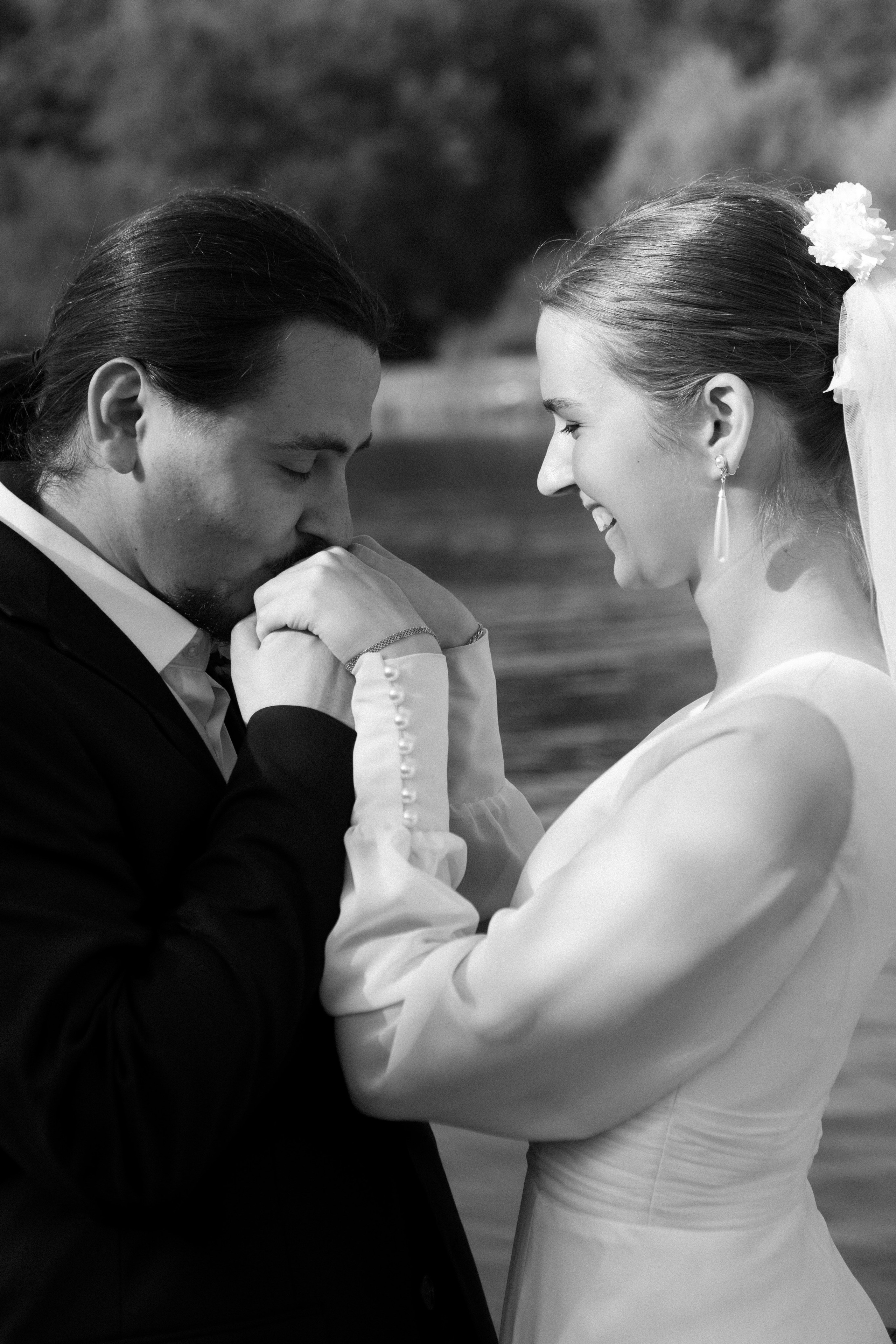 Фотограф Калагина Светлана в Москве. Снимаю свадебные фотосессии, включающие съемку в ЗАГСе и прогулку молодоженов