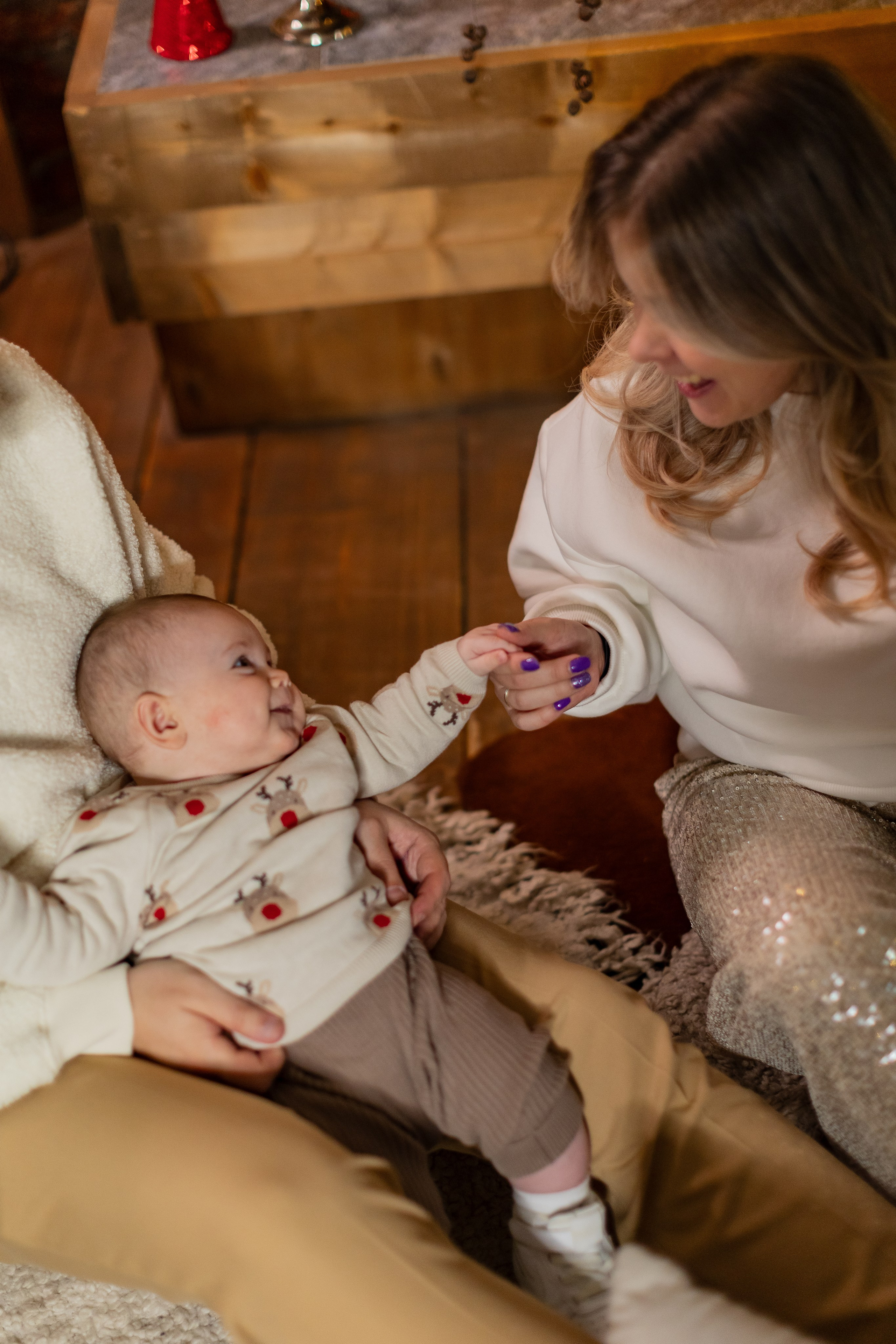 Фотосессии в Famous студии зал Оскар. Фото и видео Москва. Свадебный фотограф, видеограф, фотосессии, видеосъемка