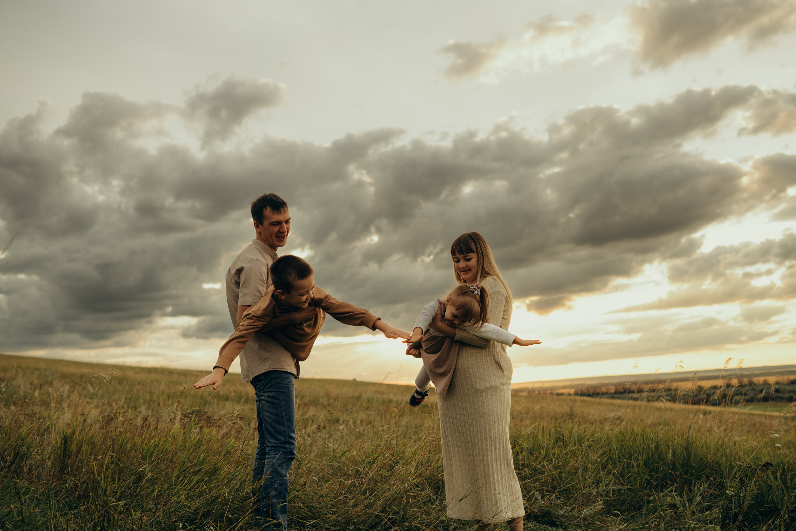 Даша Даня Ксюша Илья Саша и Ева. Свадебный и семейный фотограф в Самаре Головань Наталья