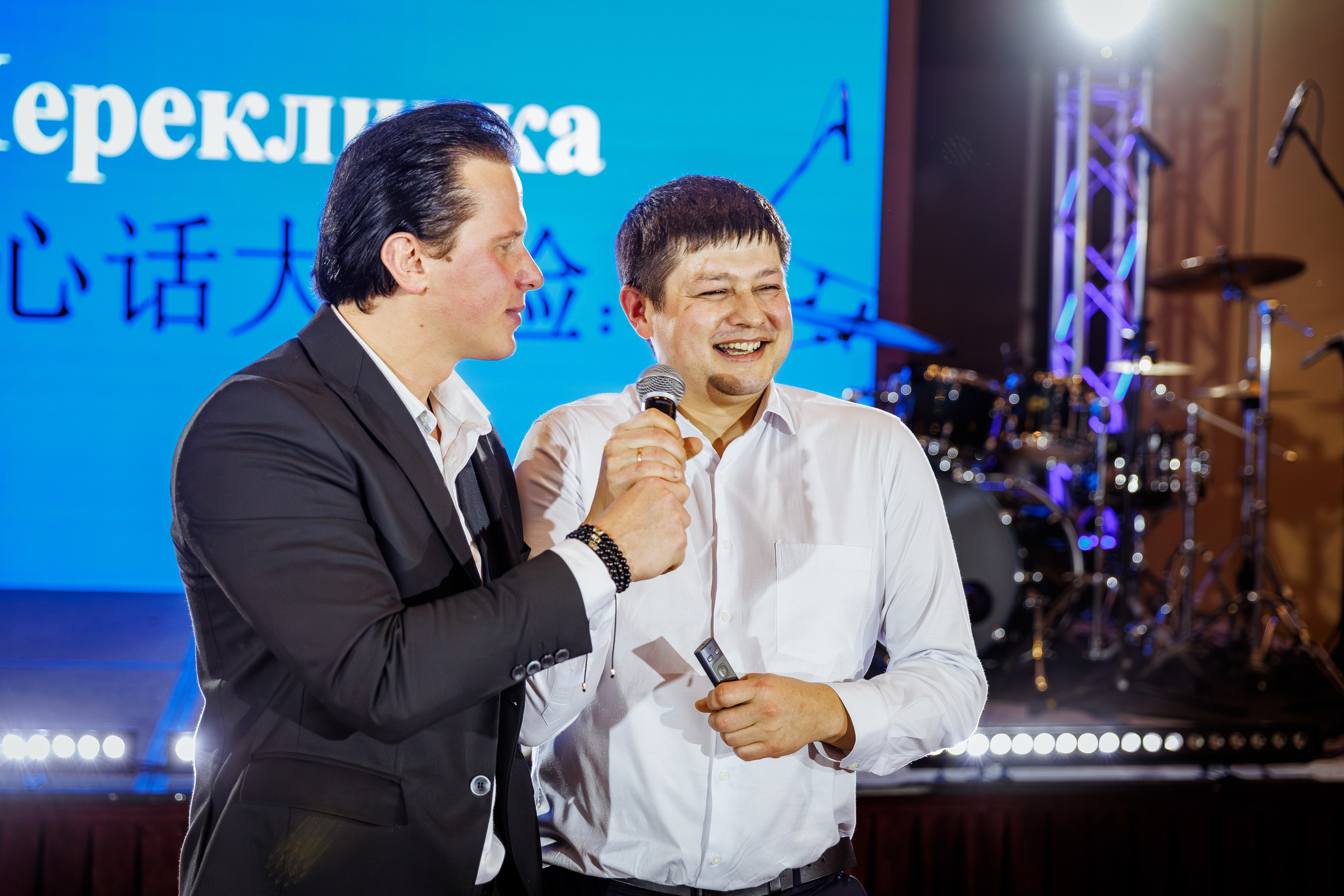 Новогодний корпоратив Отеля «Пекин». Репортажный фотограф Минск ❘ Костецкий Илья ❘ Беларусь